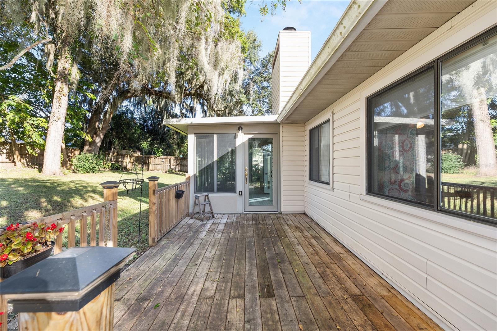 Image 38 of 57 For 4450 2nd Court