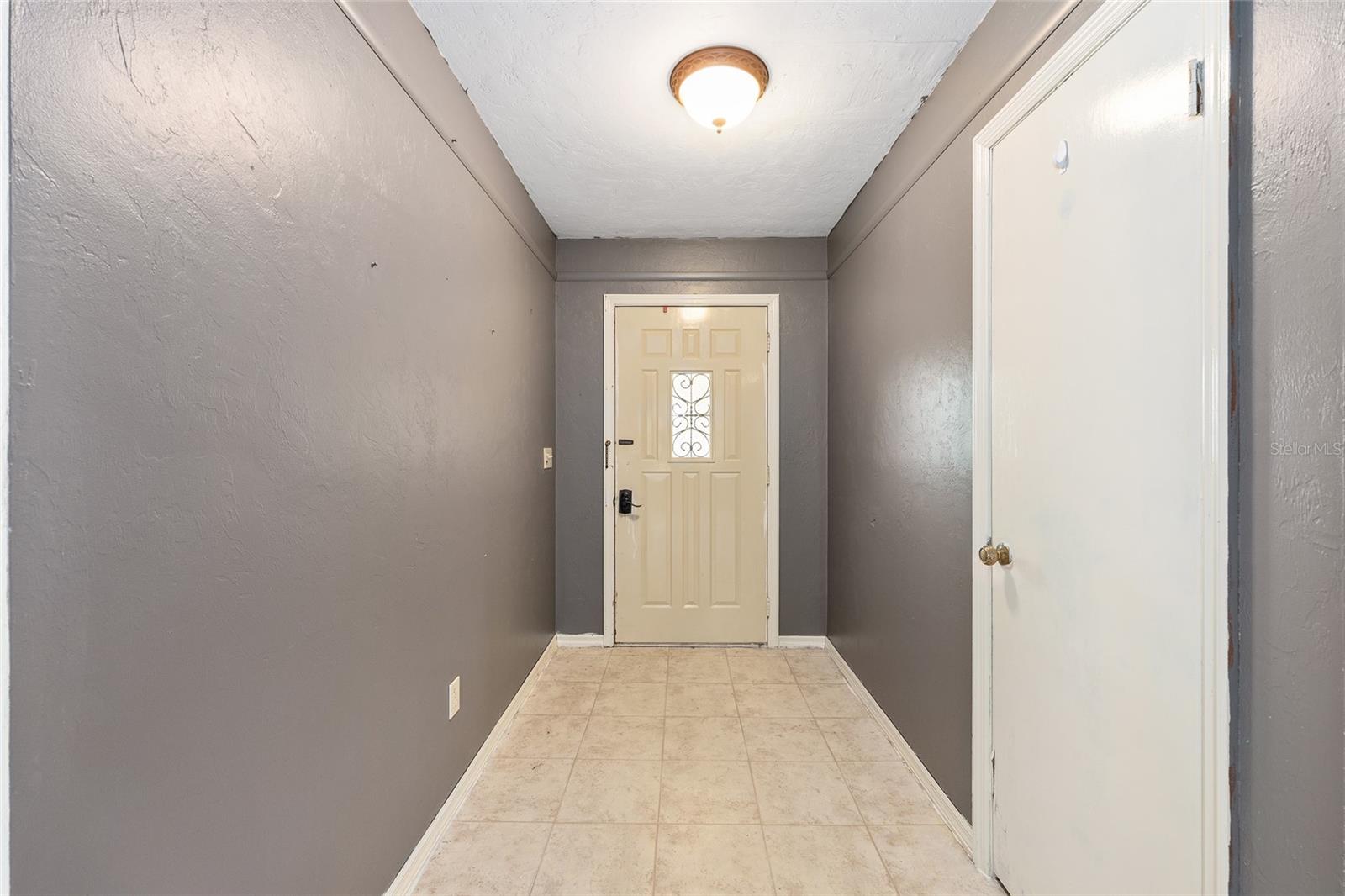 Image 9 of 57 For 4450 2nd Court