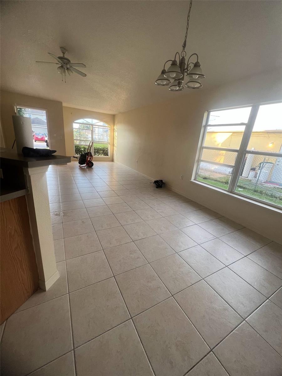 Image 5 of 13 For 675 Bluebill Court A