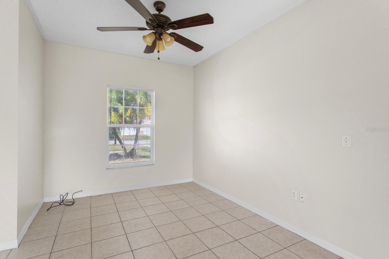 Image 12 of 26 For 504 Delido Way