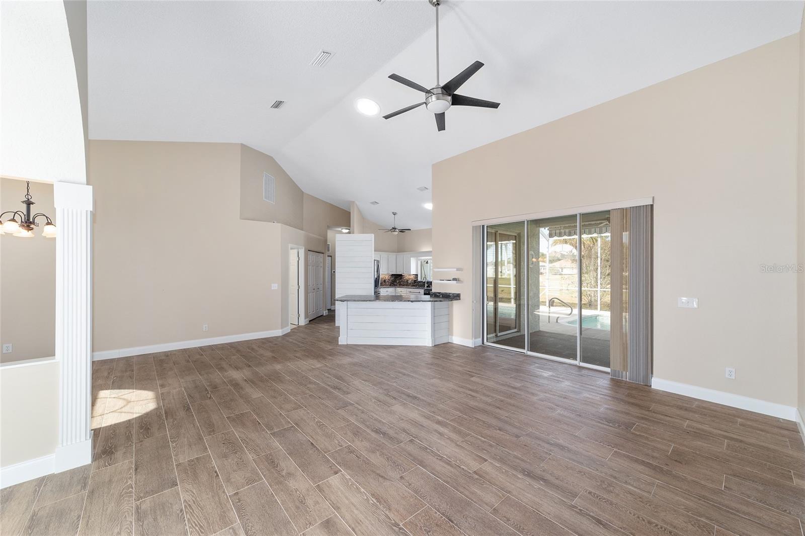 Image 9 of 59 For 5565 26th Lane