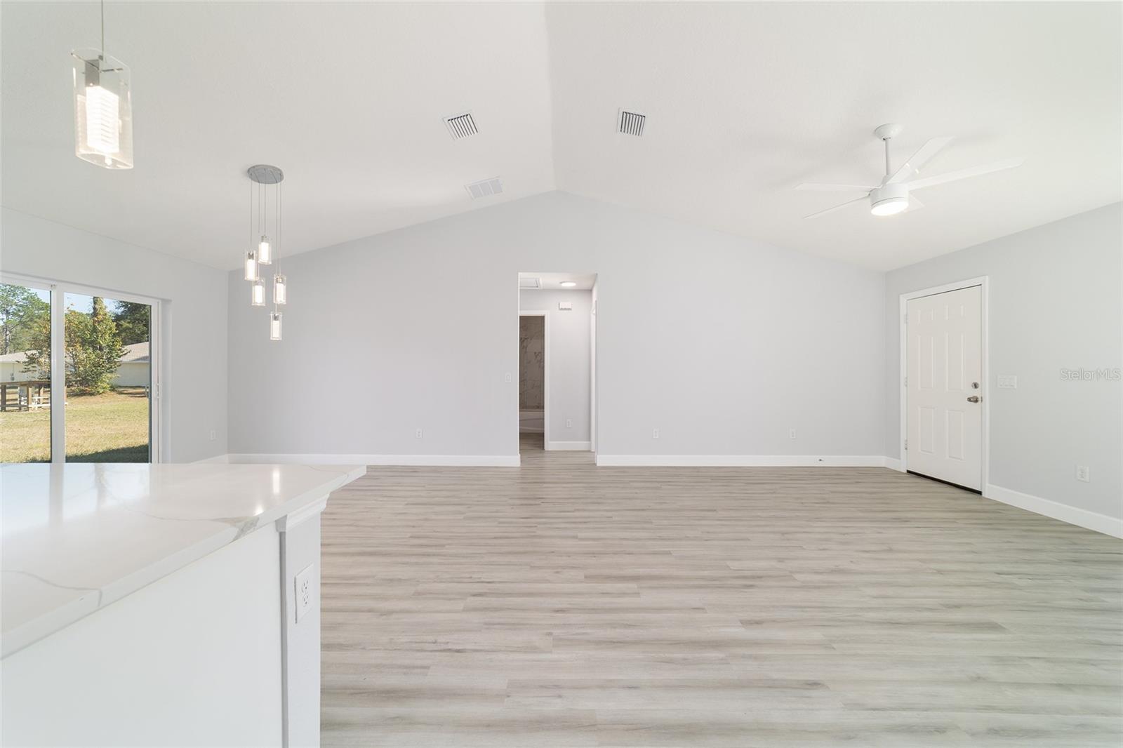 Image 29 of 65 For 14417 20th Place