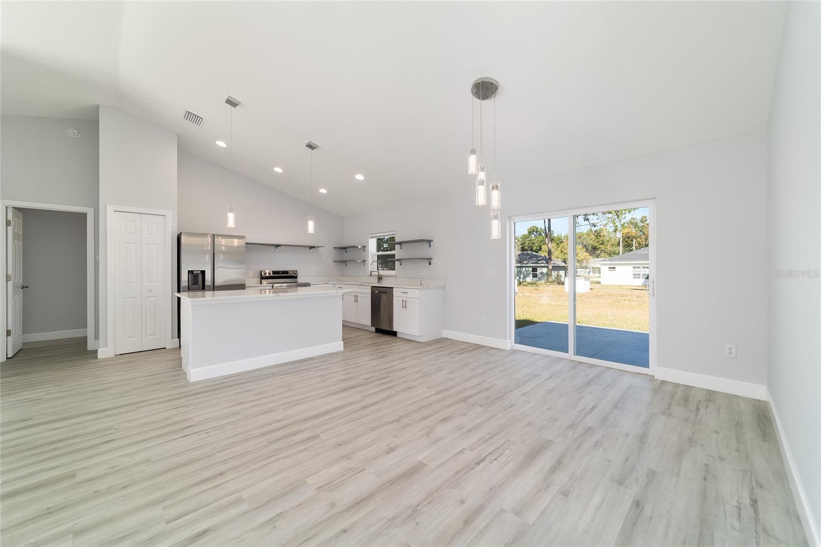 Image 34 of 65 For 14417 20th Place