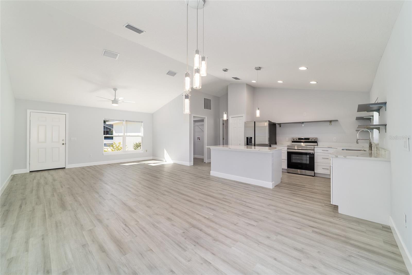 Image 36 of 65 For 14417 20th Place