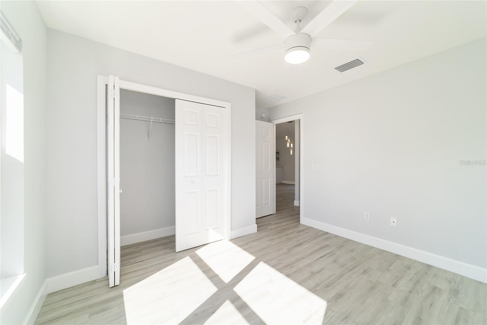 Image 54 of 65 For 14417 20th Place