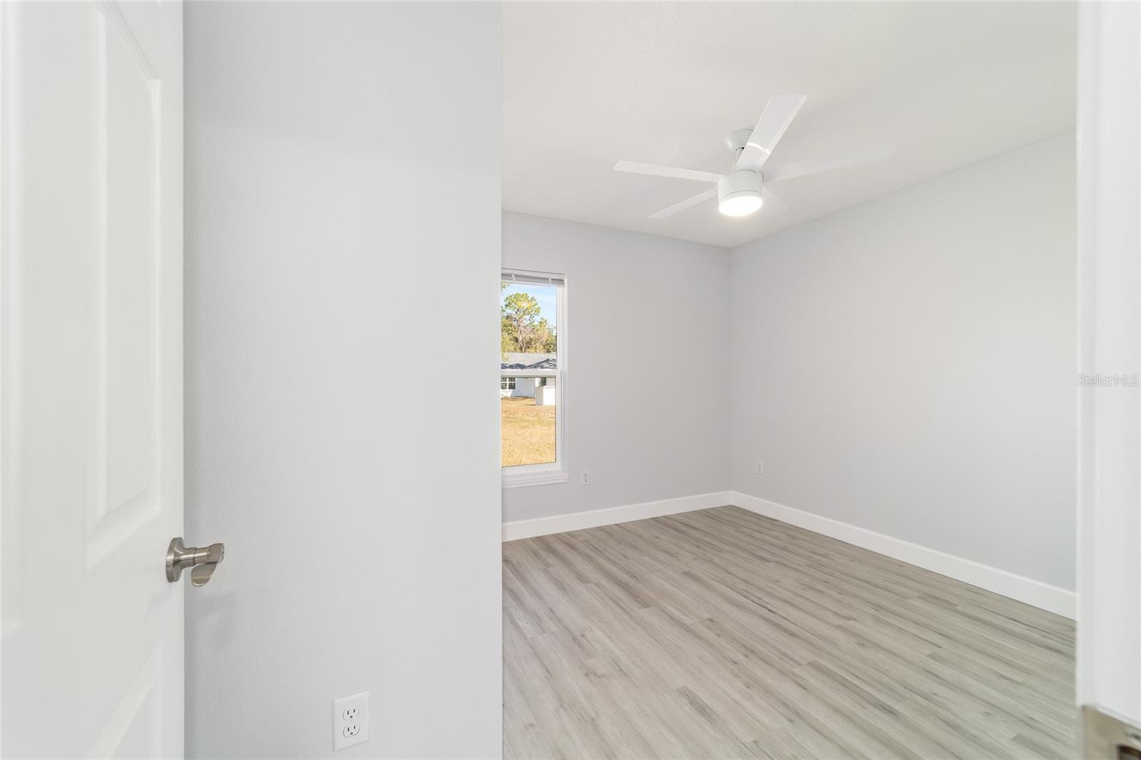 Image 56 of 65 For 14417 20th Place