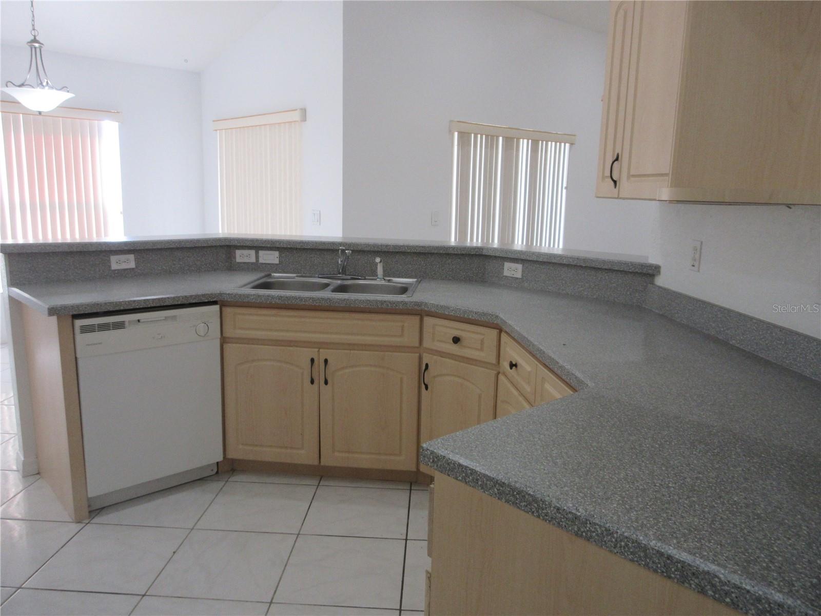 Image 4 of 19 For 4760 136th Place