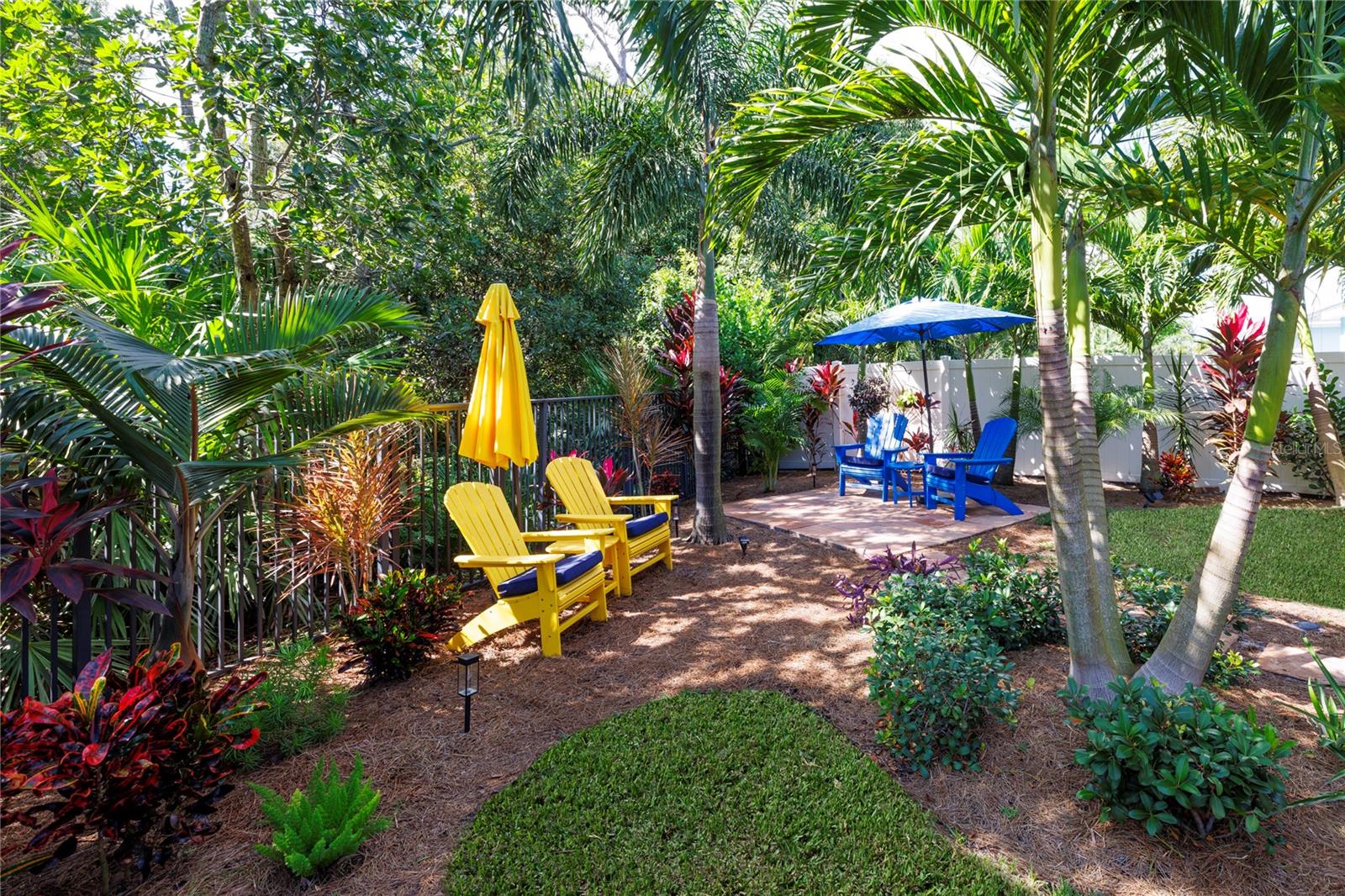 Image 32 of 45 For 141 Via Visconti