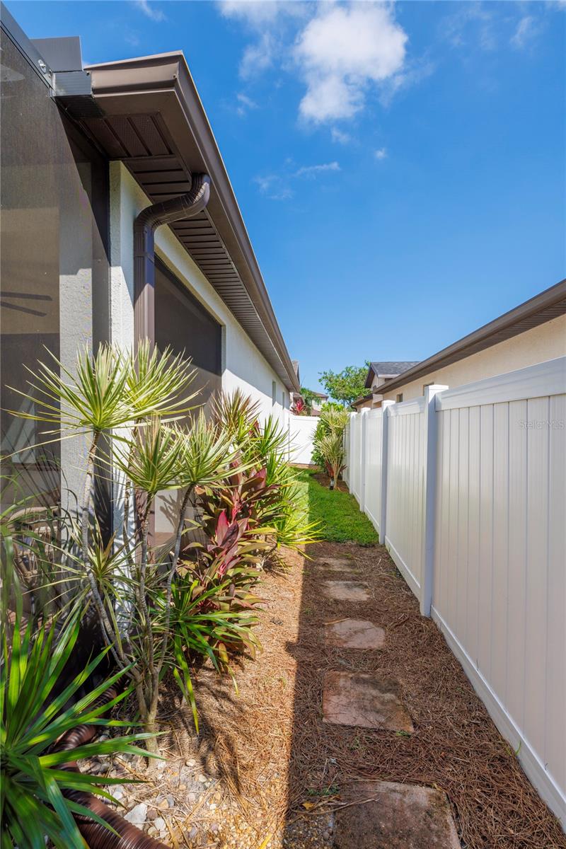 Image 34 of 45 For 141 Via Visconti