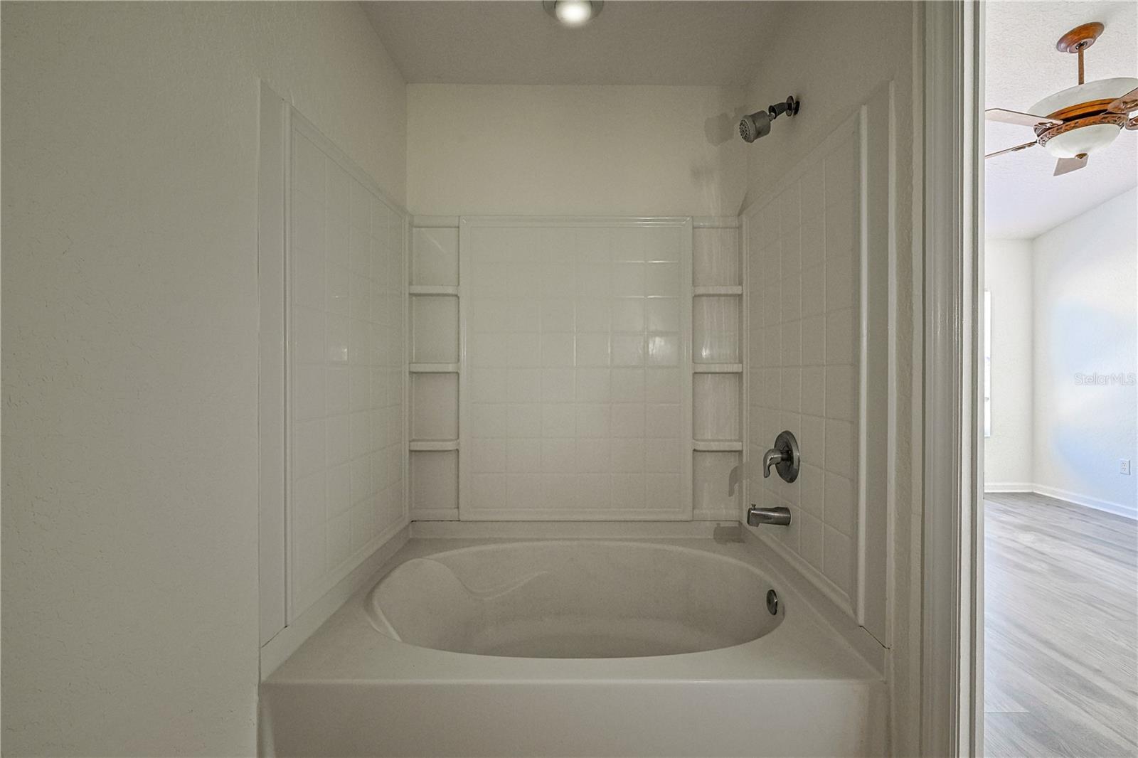 Image 17 of 36 For 4116 54th Circle