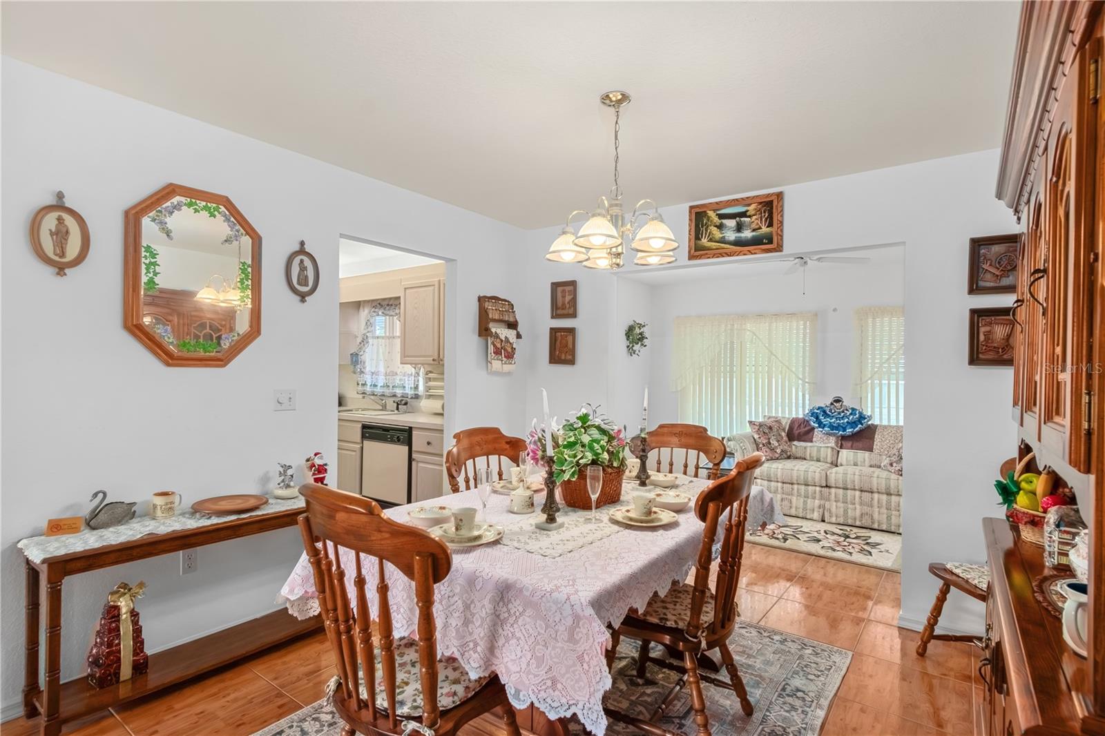 Image 16 of 64 For 13710 112th Circle