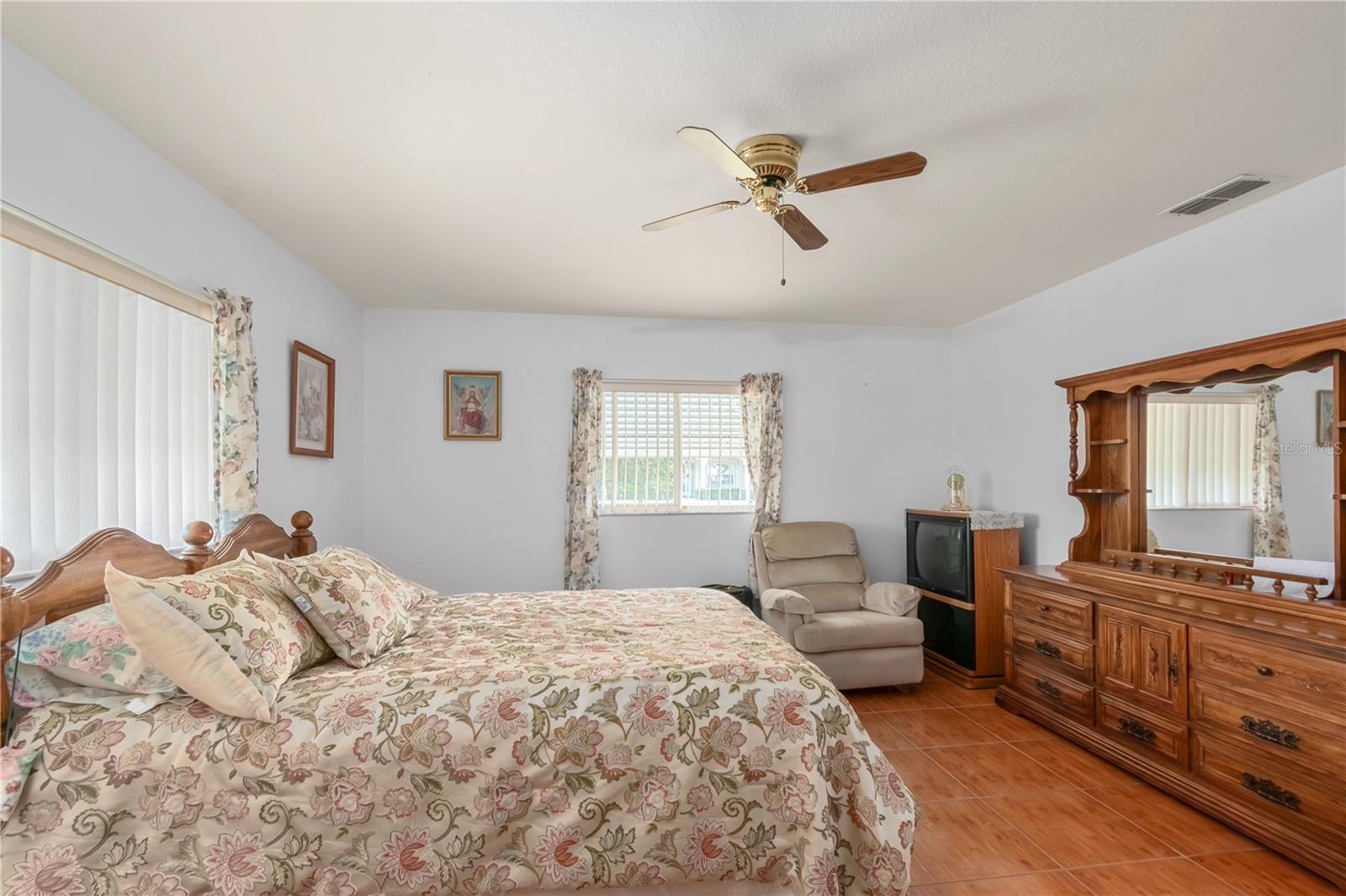 Image 25 of 64 For 13710 112th Circle