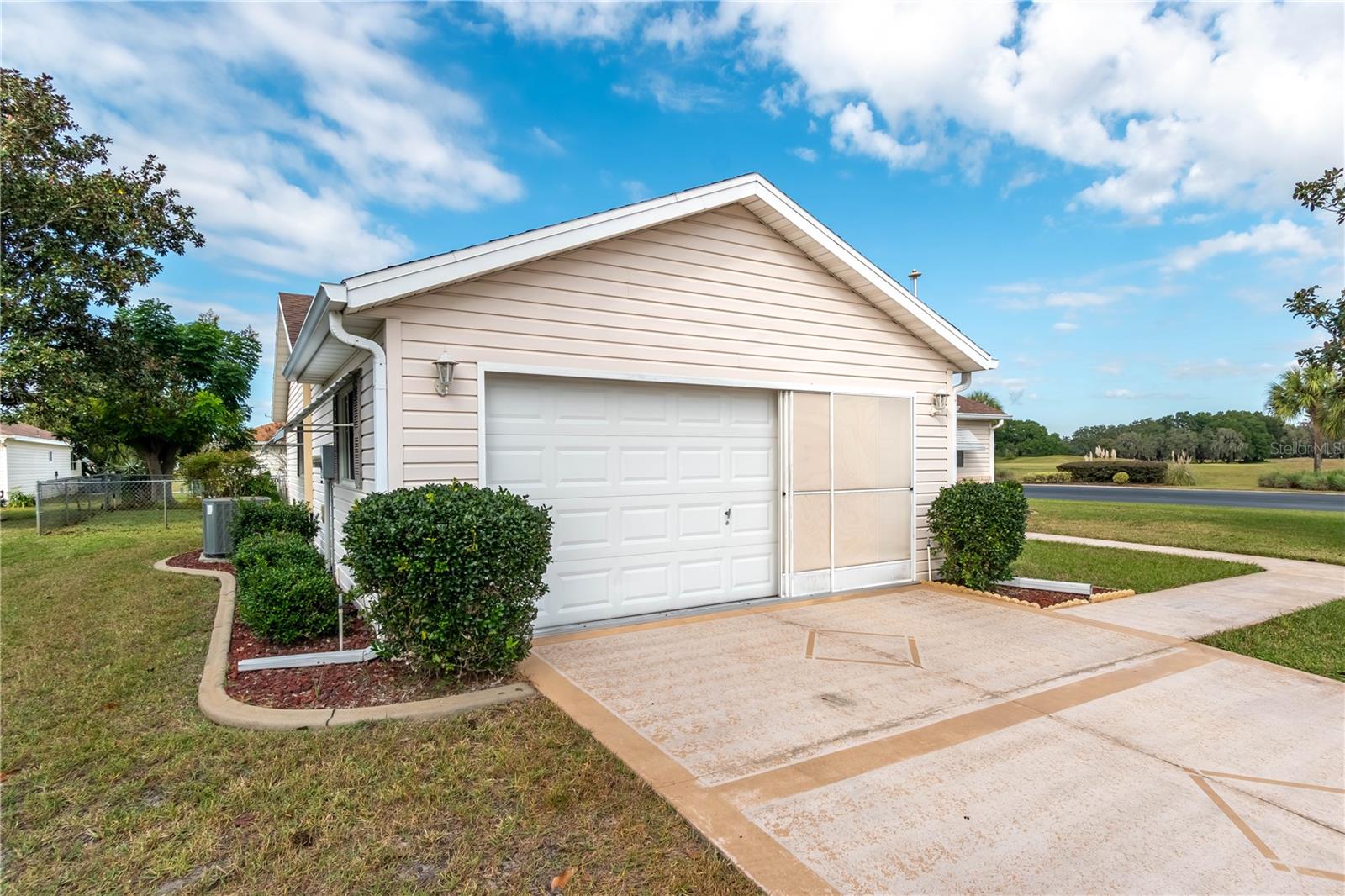 Image 5 of 64 For 13710 112th Circle