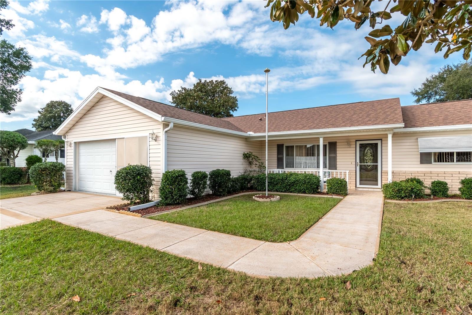 Image 6 of 64 For 13710 112th Circle