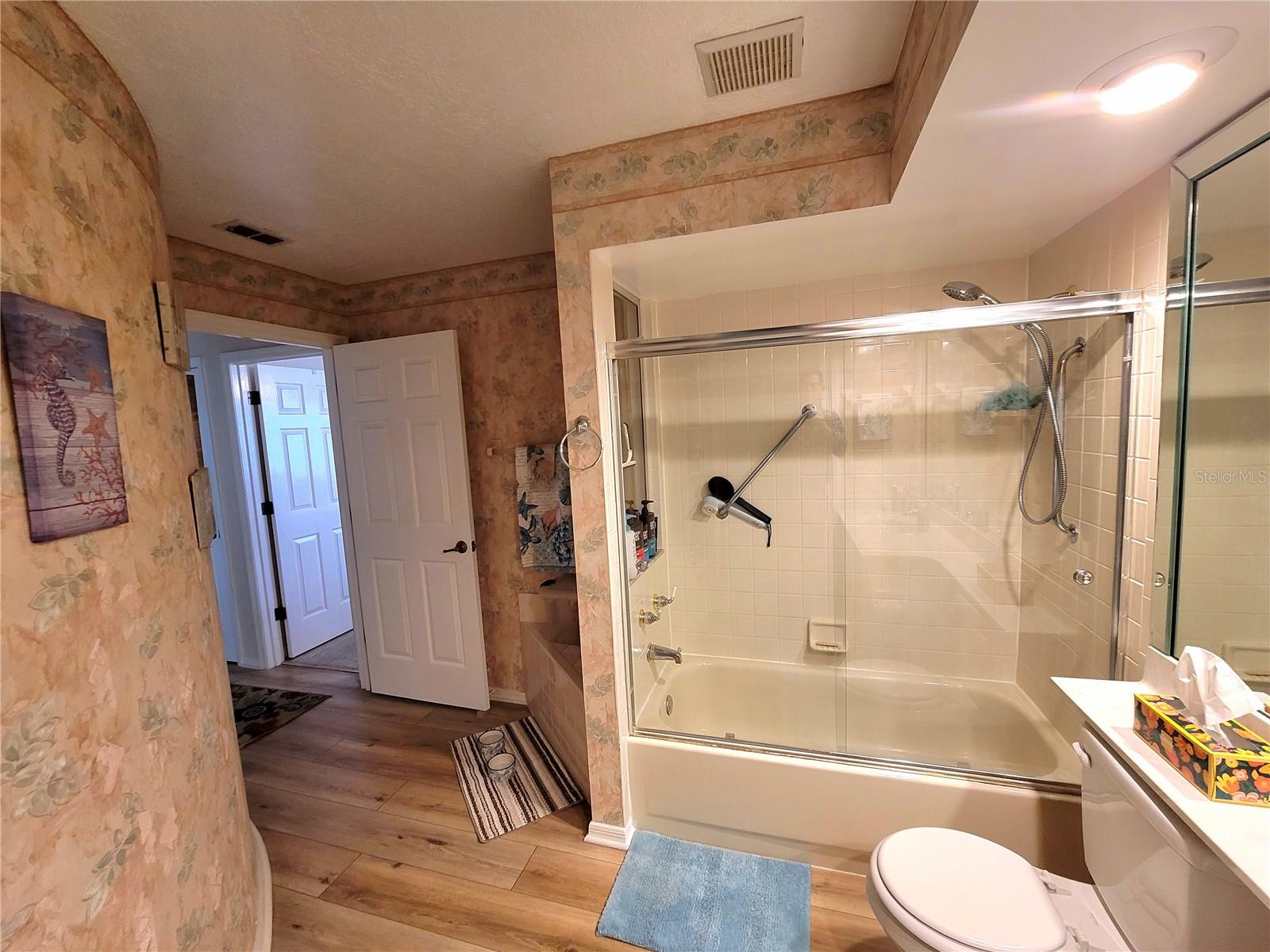 Image 32 of 48 For 9707 196th Avenue Road