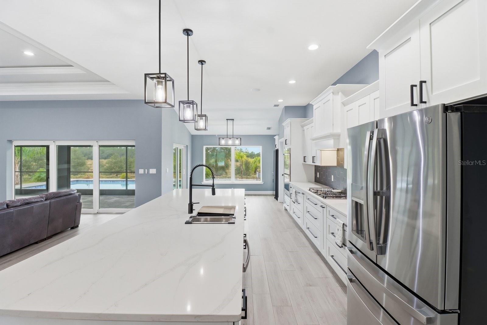 Image 10 of 41 For 18459 66th Loop