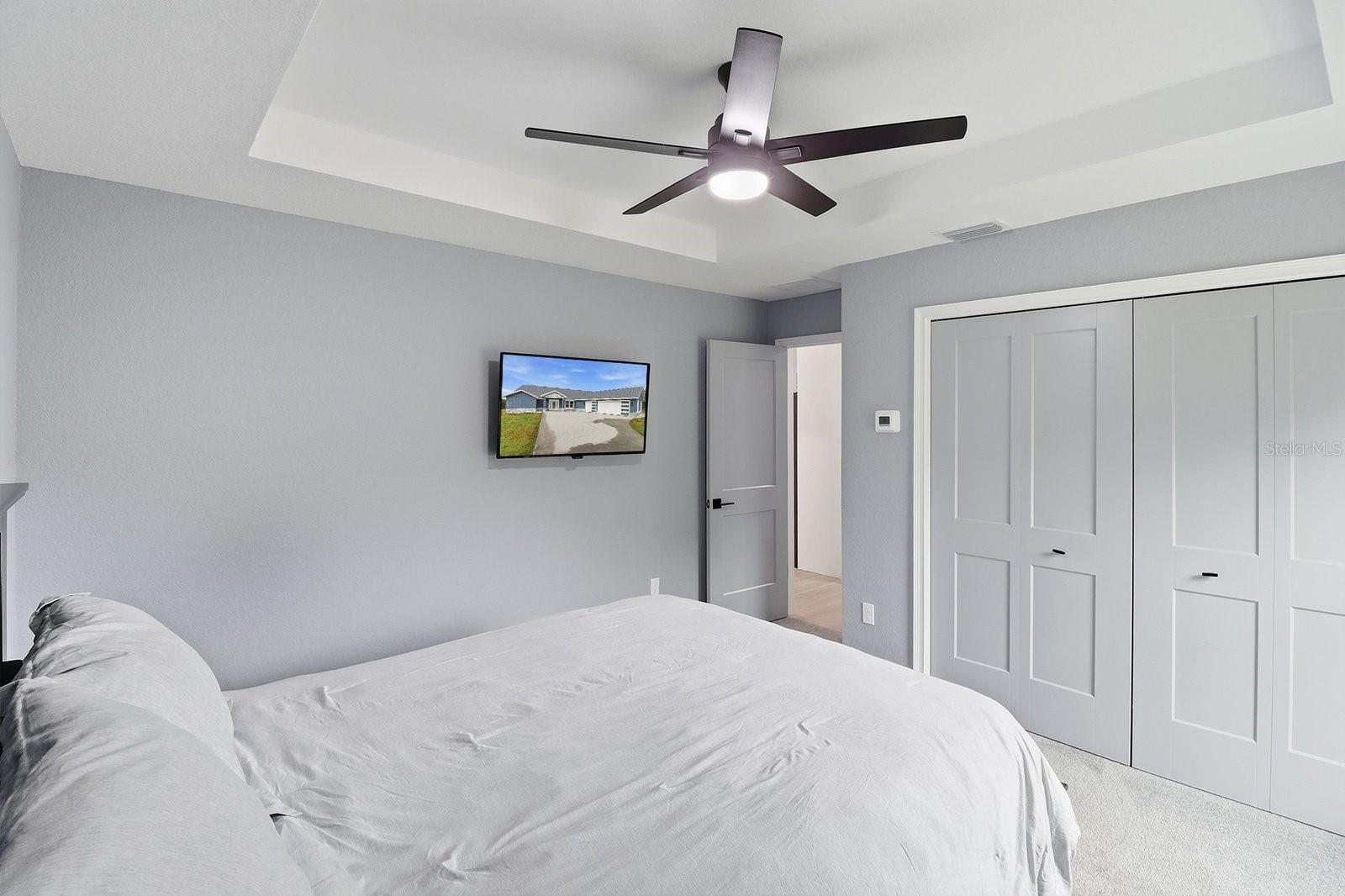 Image 23 of 41 For 18459 66th Loop