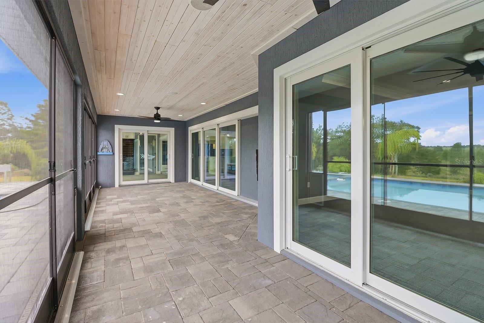 Image 31 of 41 For 18459 66th Loop