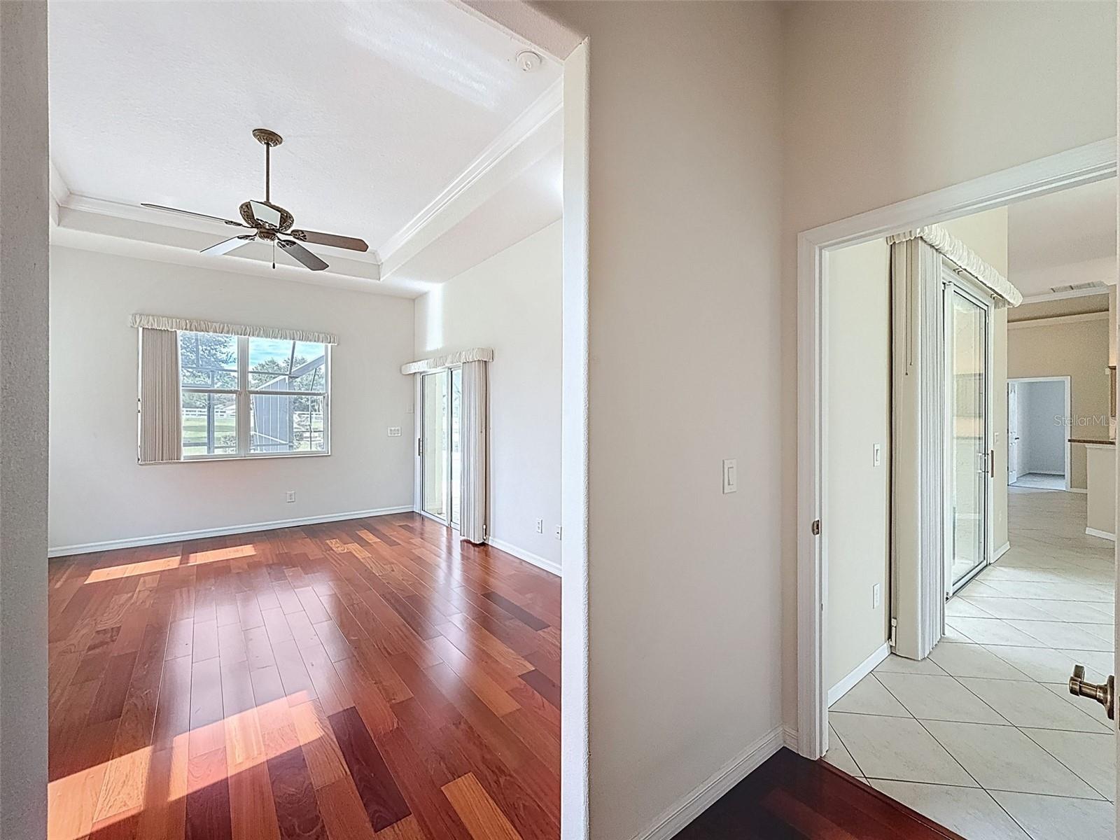 Image 27 of 40 For 456 Spend A Buck Drive