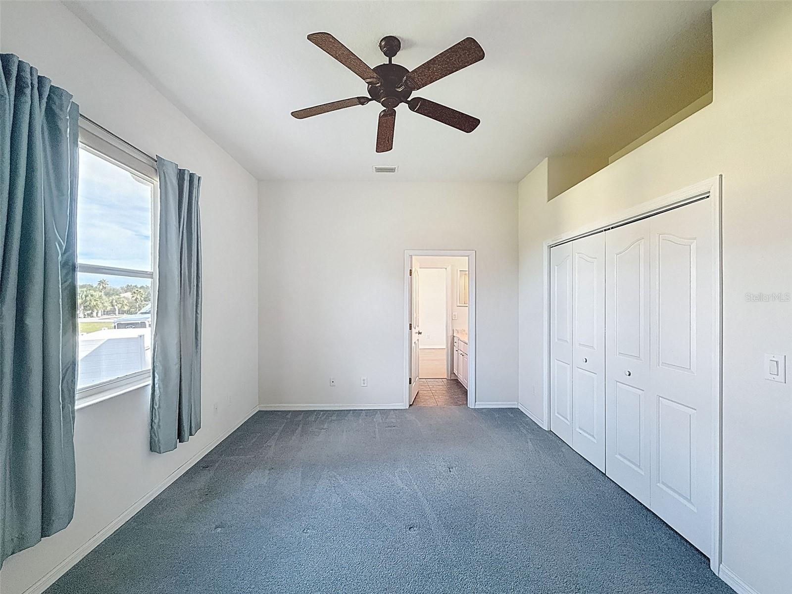 Image 31 of 40 For 456 Spend A Buck Drive