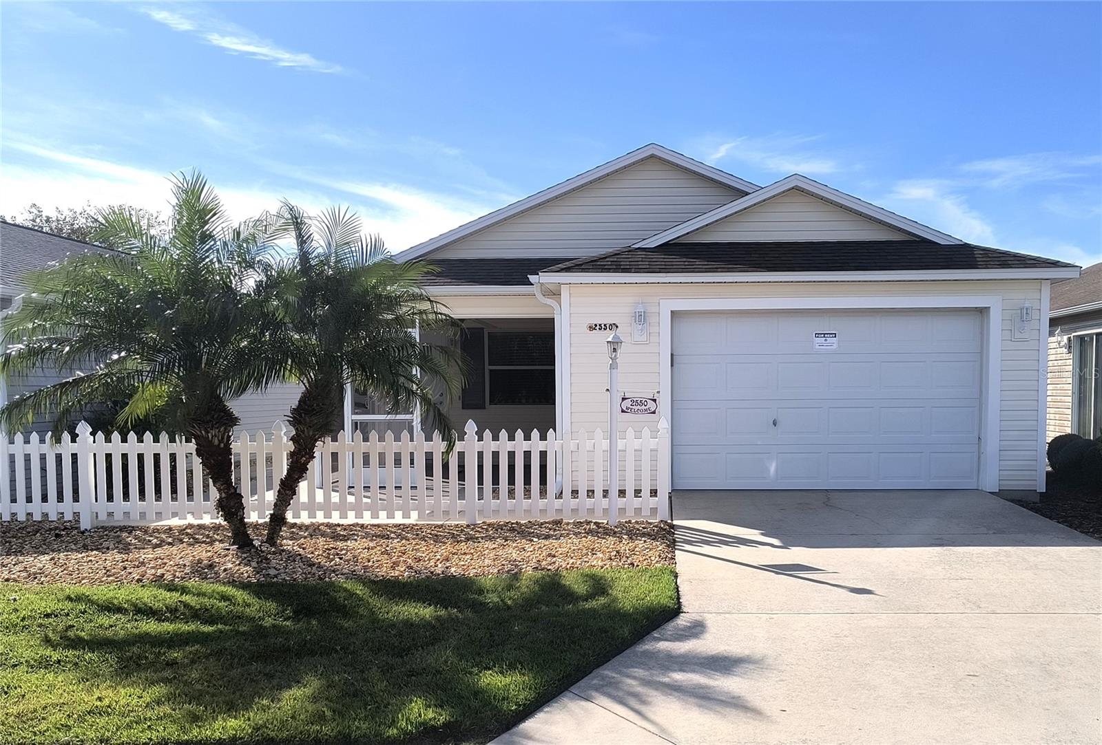 Image 2 of 10 For 2550 Carrington Court