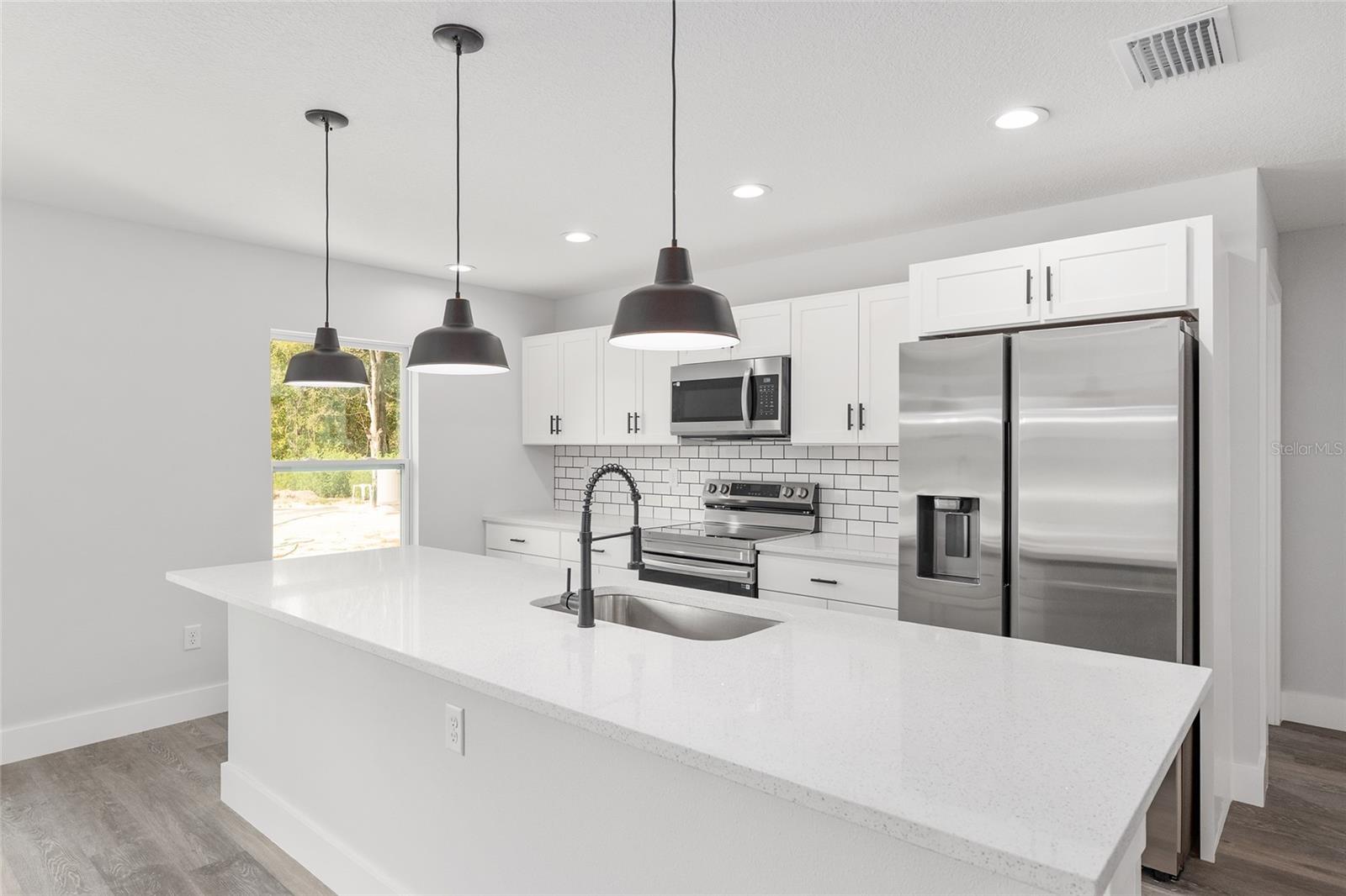 Image 14 of 49 For 777 Marion Oaks Lane