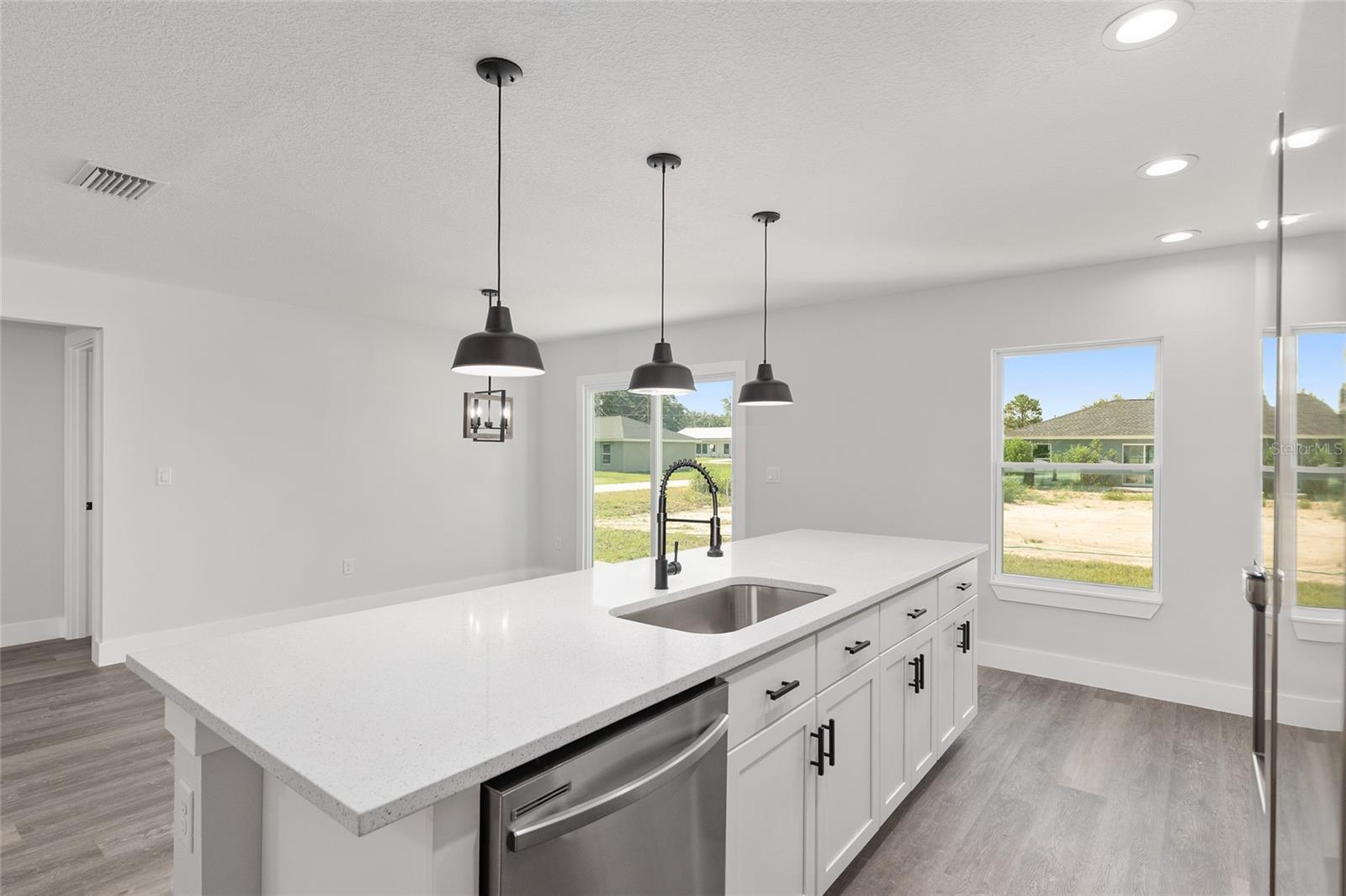 Image 22 of 49 For 777 Marion Oaks Lane