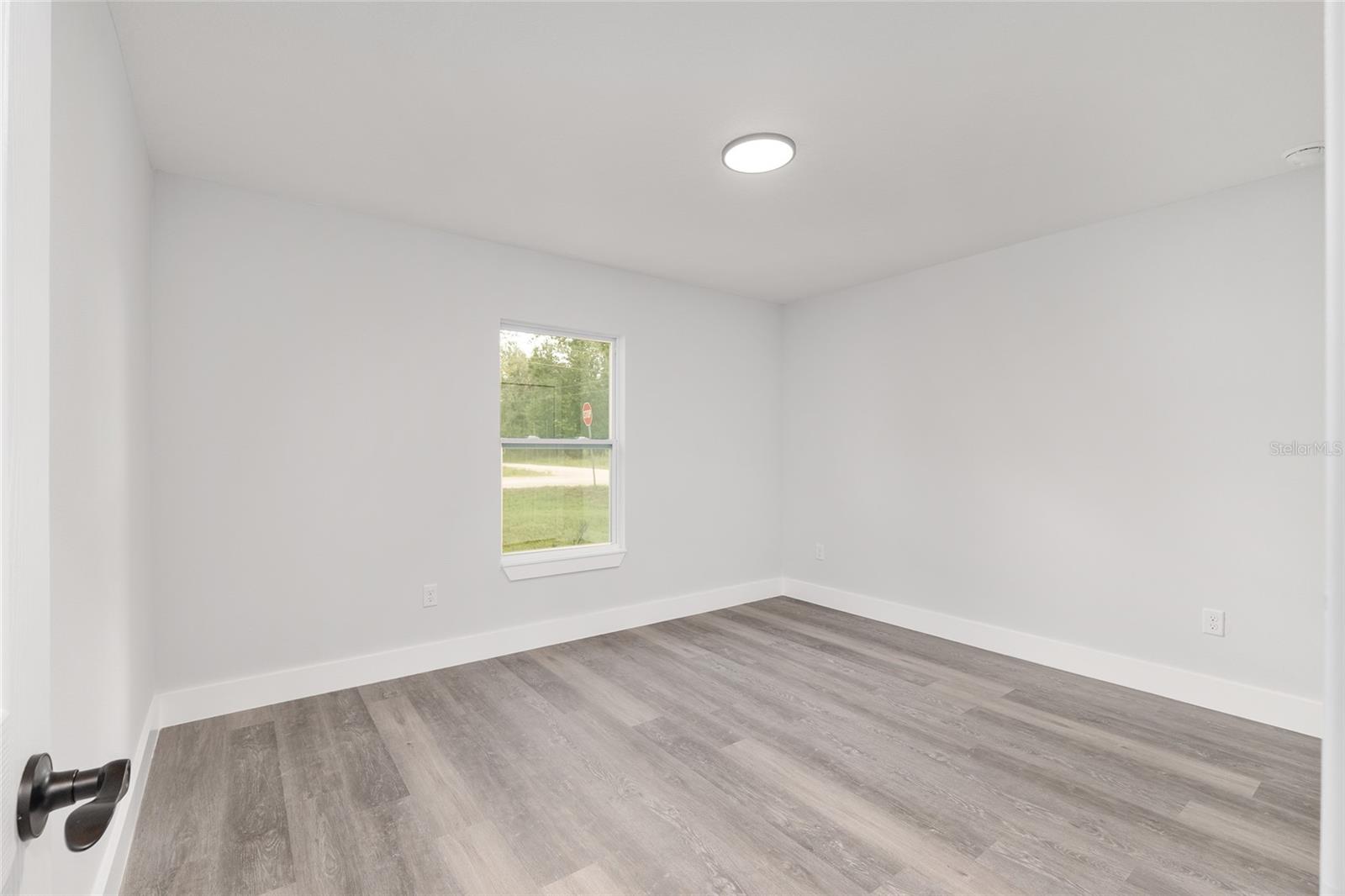 Image 42 of 49 For 777 Marion Oaks Lane