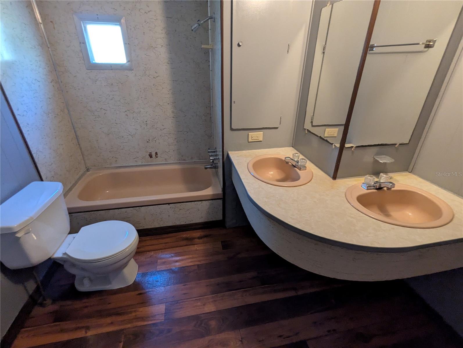 Image 16 of 41 For 397 902nd Street