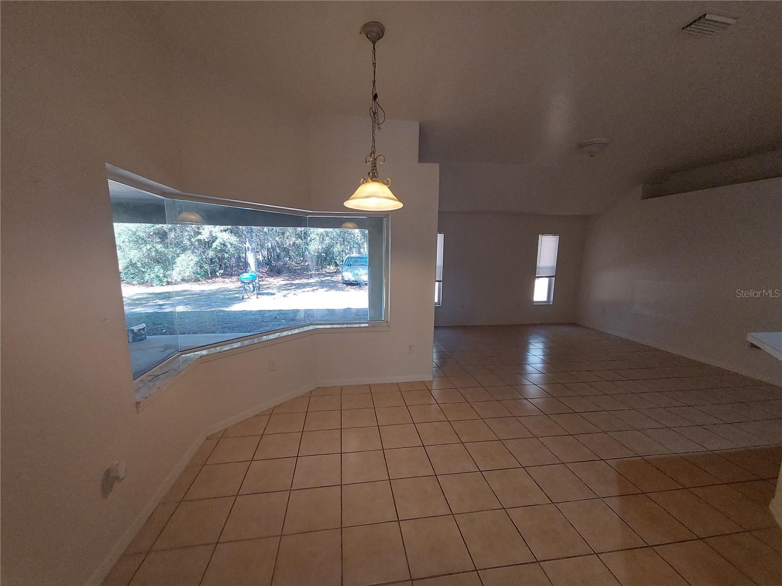 Image 5 of 14 For 8005 134th Loop