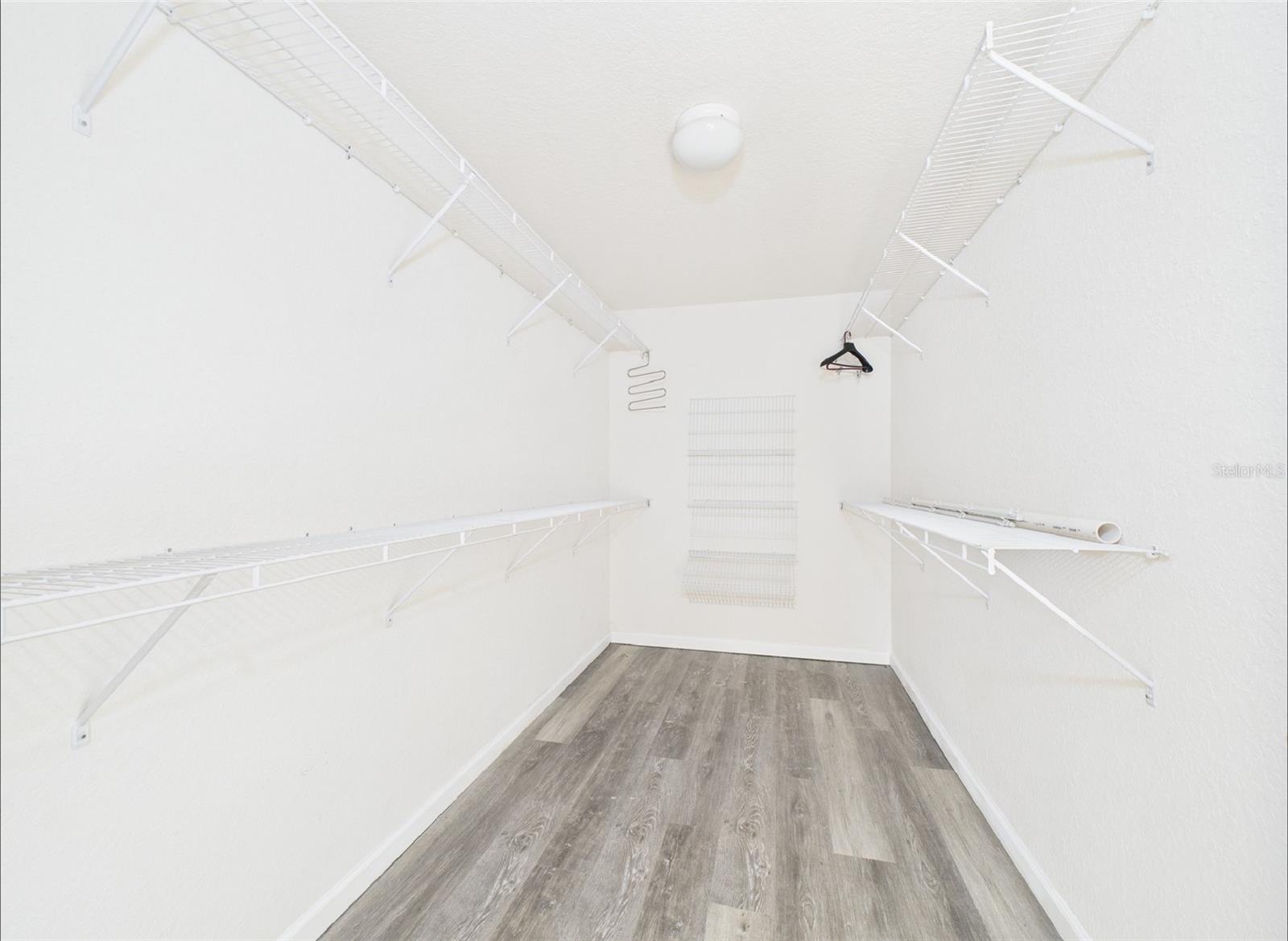 Image 16 of 55 For 5208 39th Street