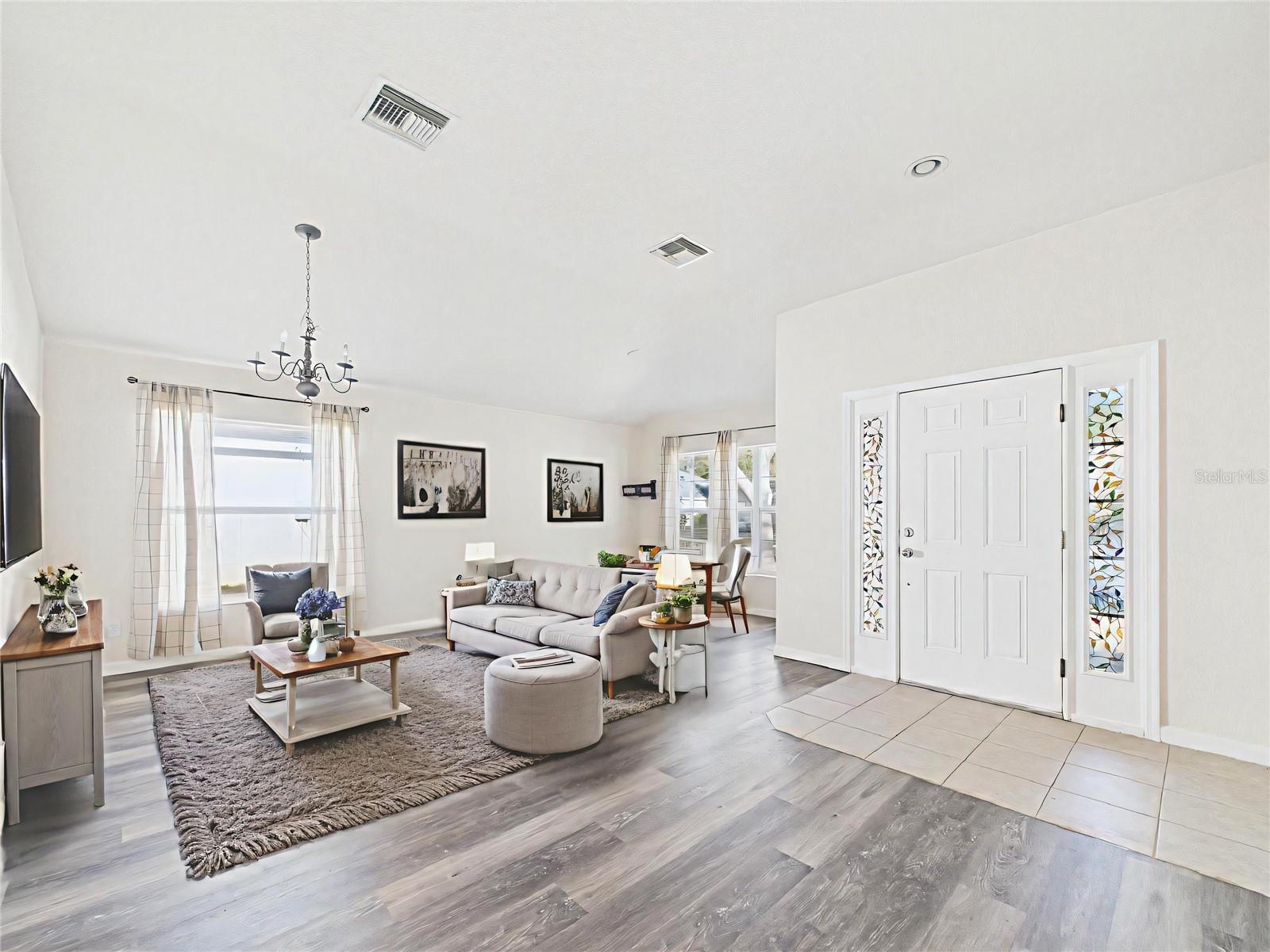 Image 4 of 55 For 5208 39th Street