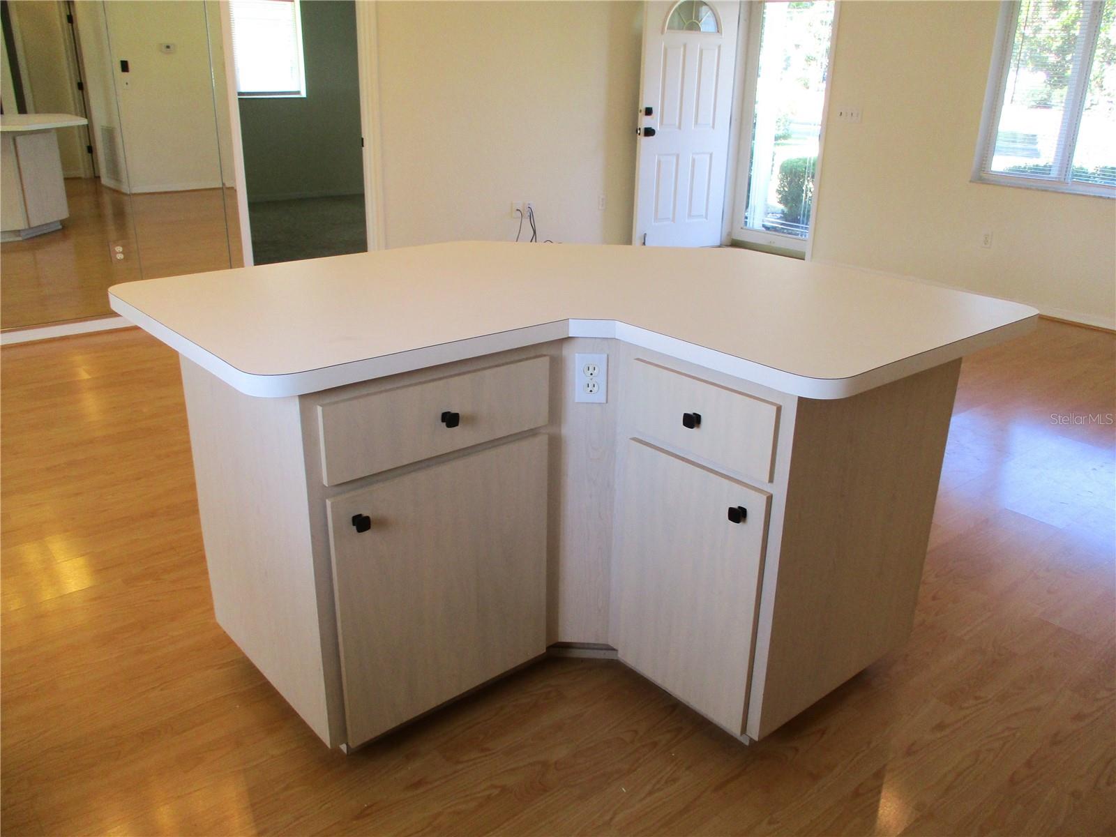 Image 9 of 76 For 11518 136th Place