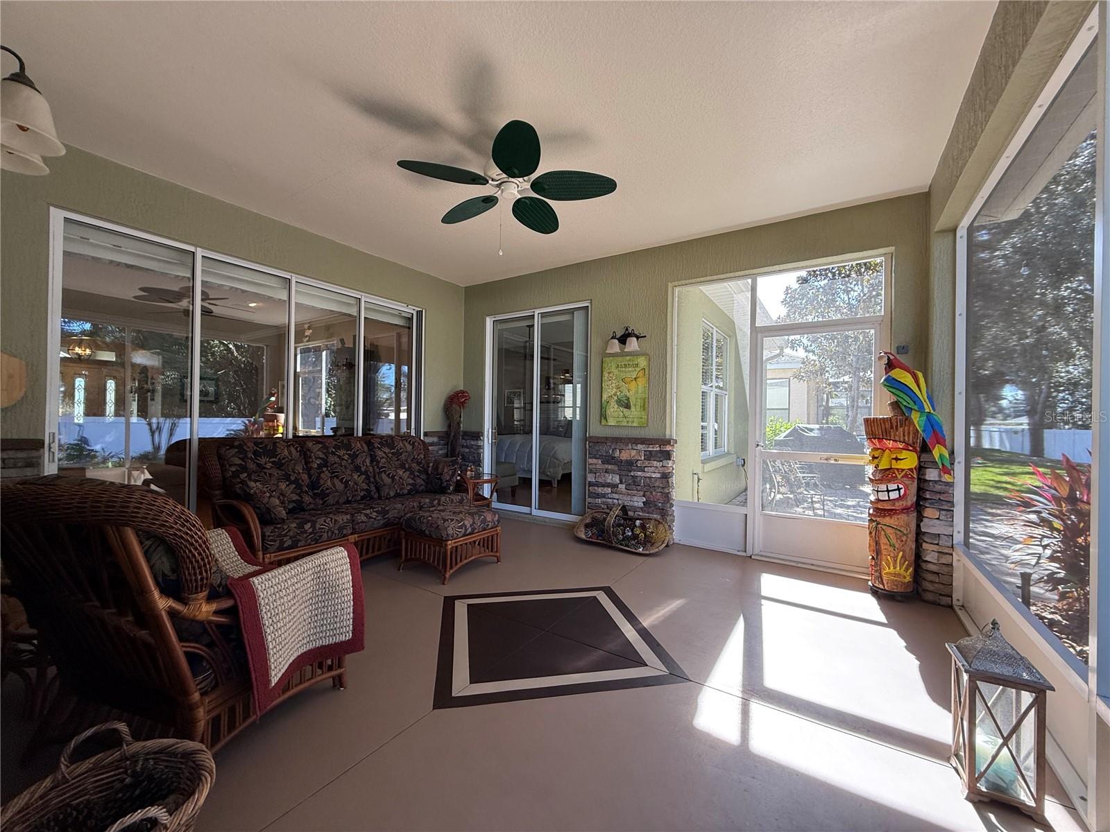 Image 14 of 81 For 16116 15th Court