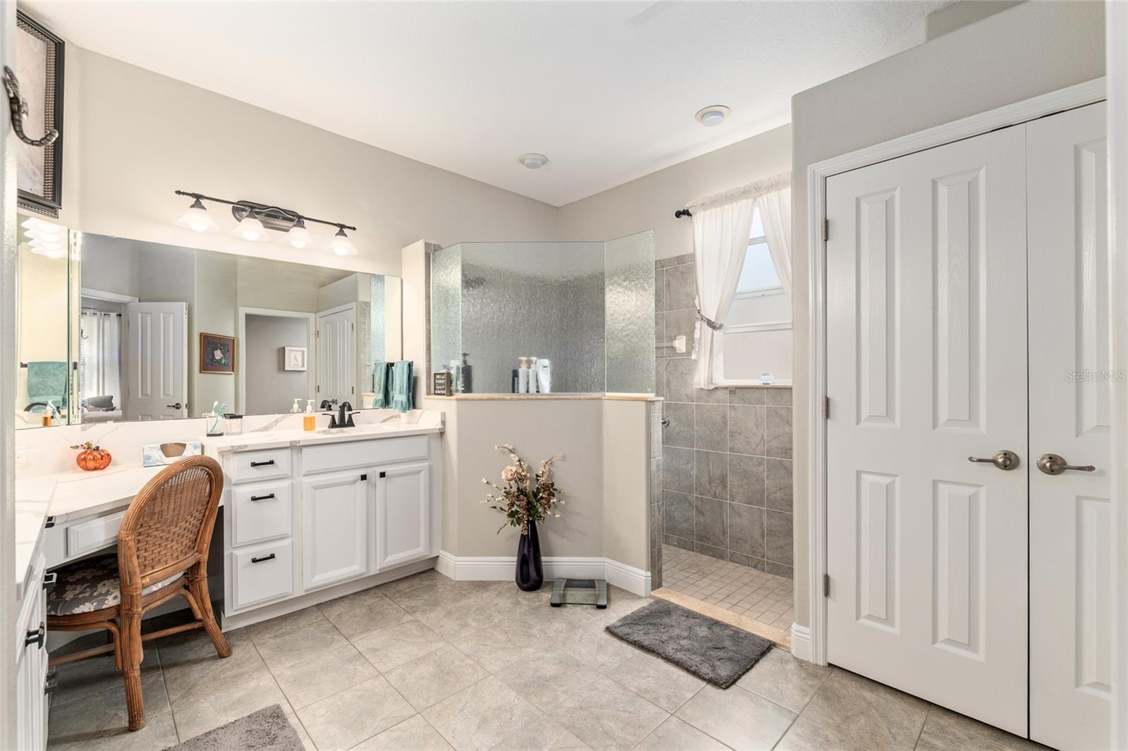 Image 59 of 81 For 16116 15th Court