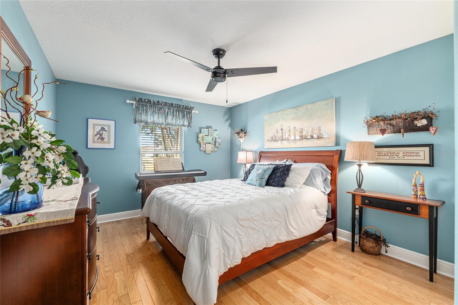 Image 68 of 81 For 16116 15th Court