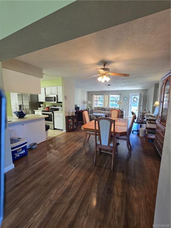 Image 5 of 14 For 3861 Tamarisk Avenue