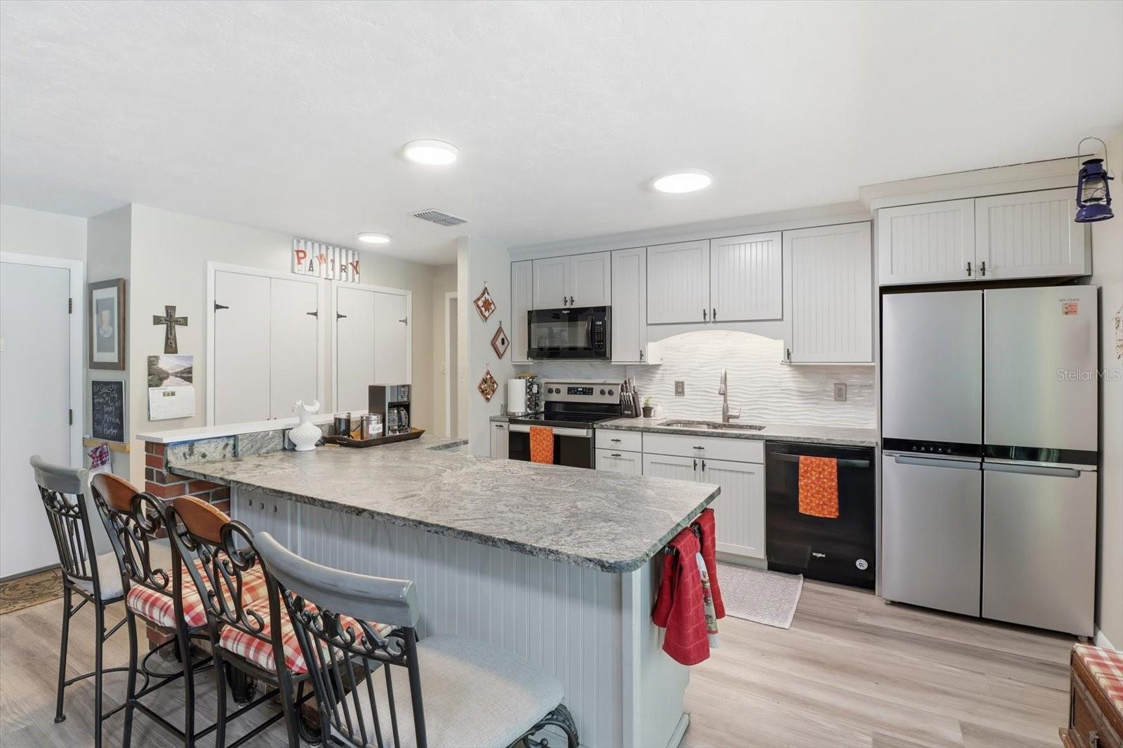 Image 12 of 50 For 21661 102nd Street Road