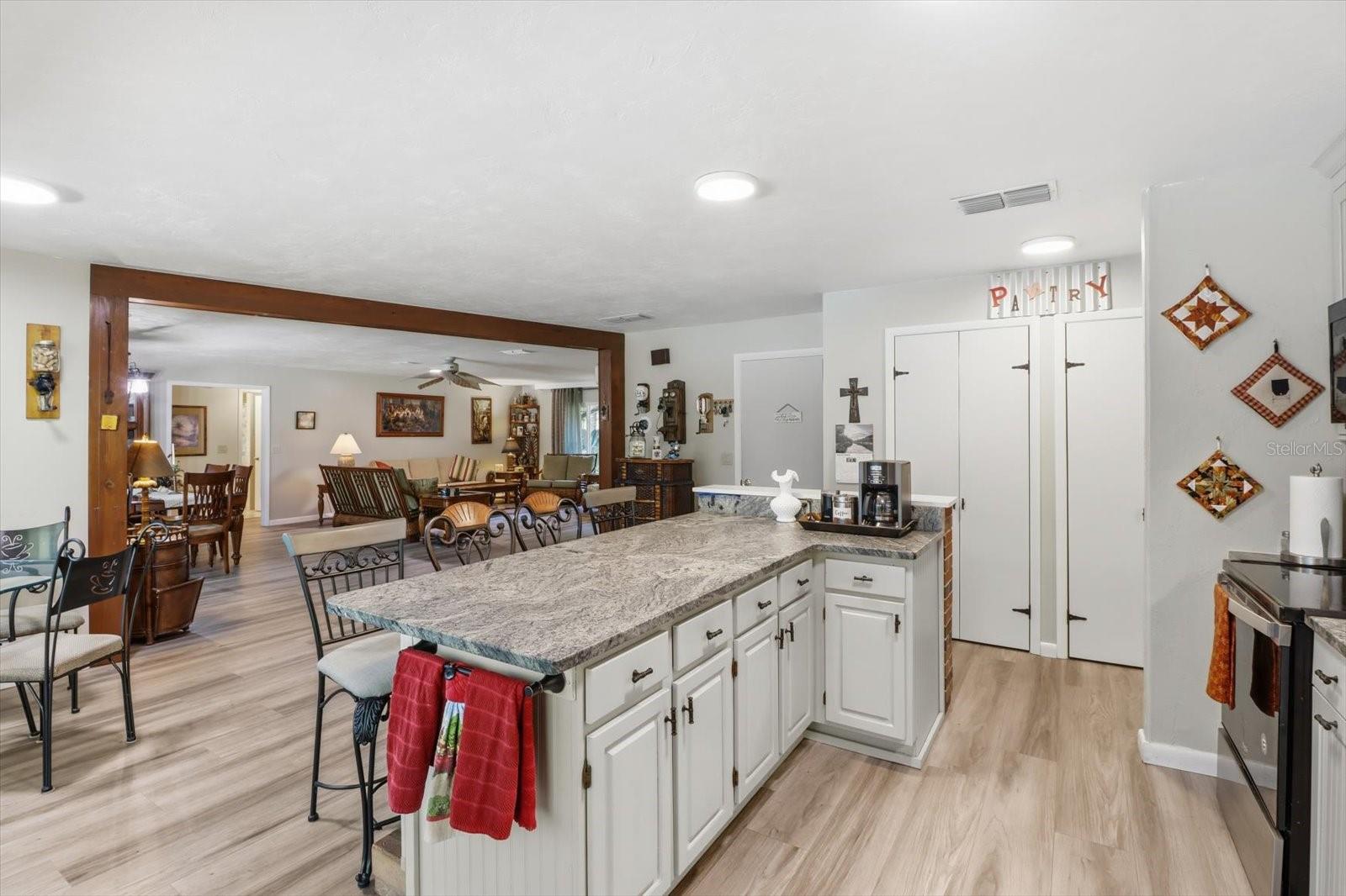 Image 16 of 50 For 21661 102nd Street Road