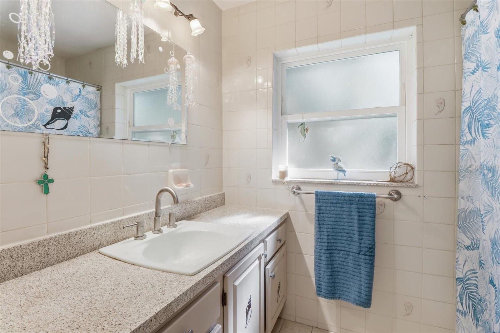 Image 23 of 50 For 21661 102nd Street Road