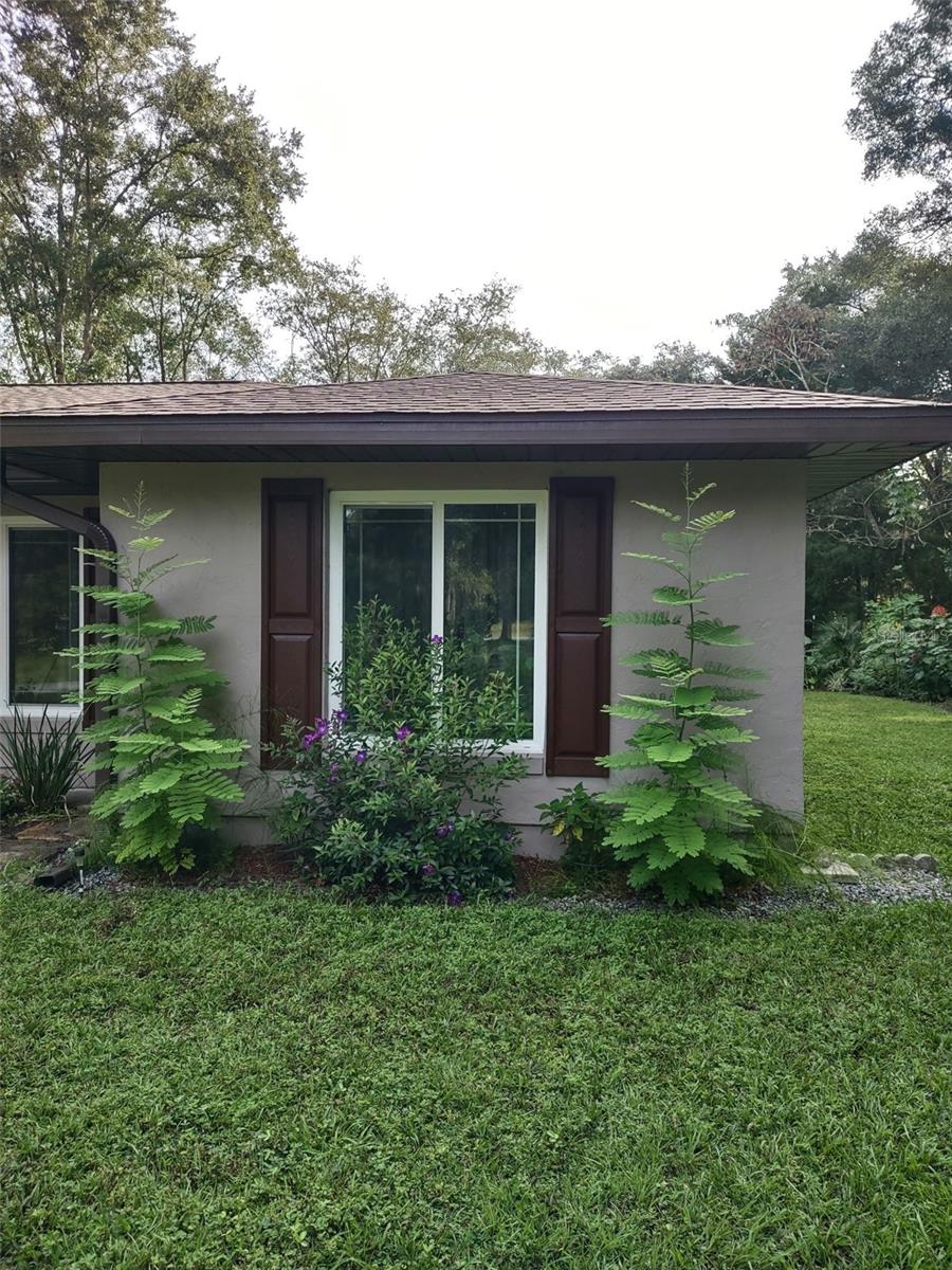 Image 46 of 50 For 21661 102nd Street Road