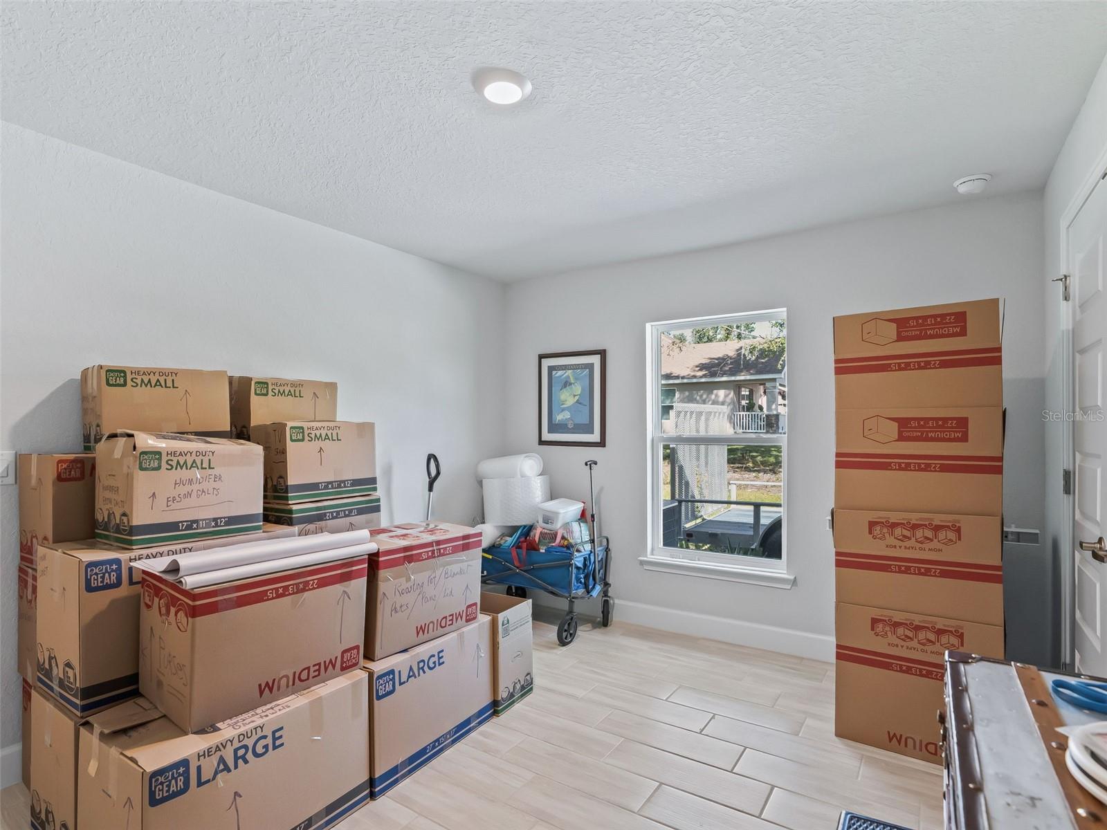 Image 29 of 44 For 40 113th Circle