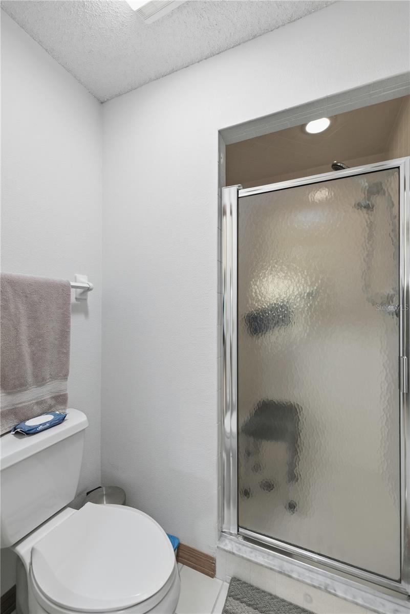 Image 25 of 37 For 9049 91st Circle