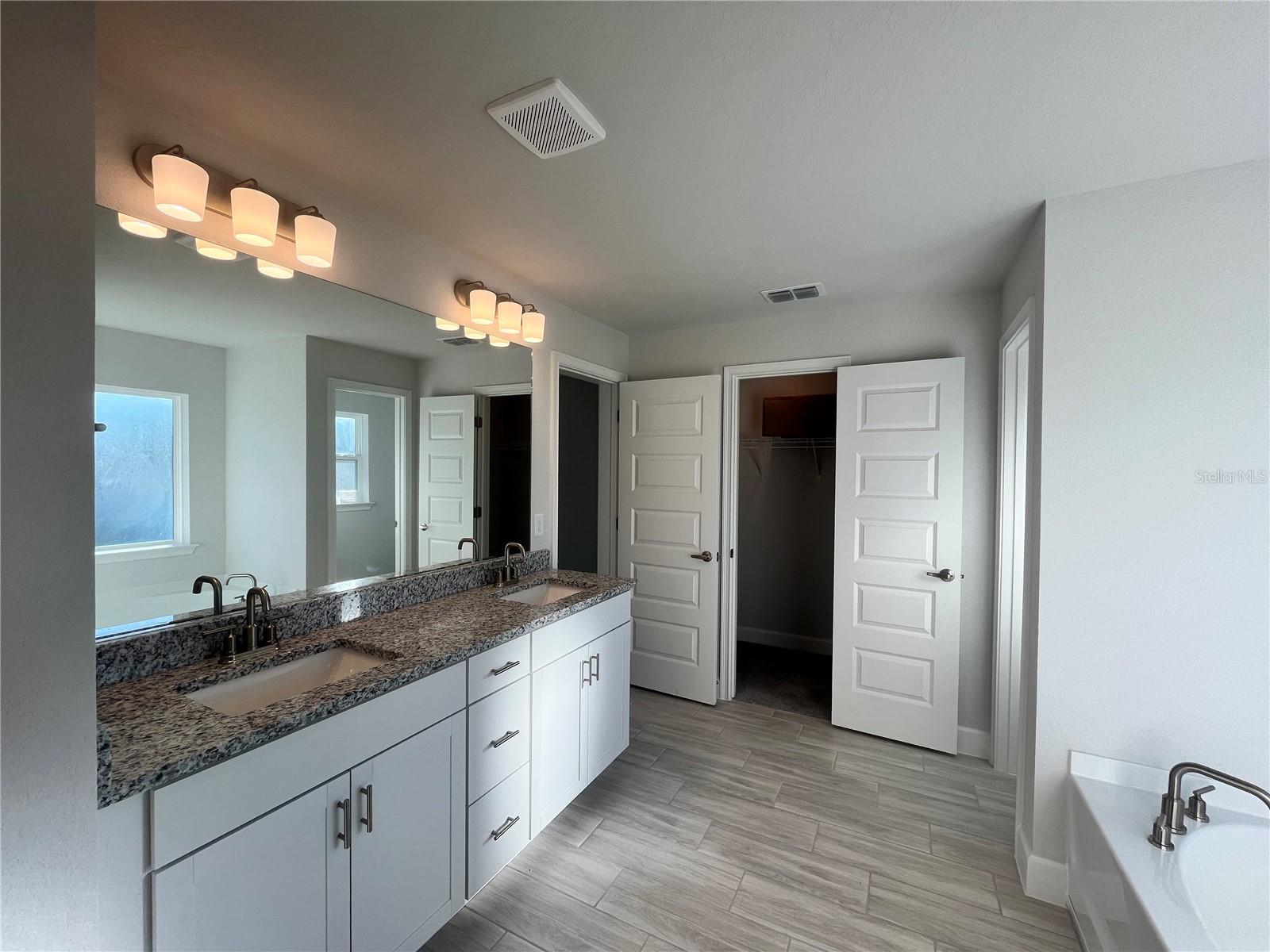 Image 14 of 26 For 16700 23rd Avenue