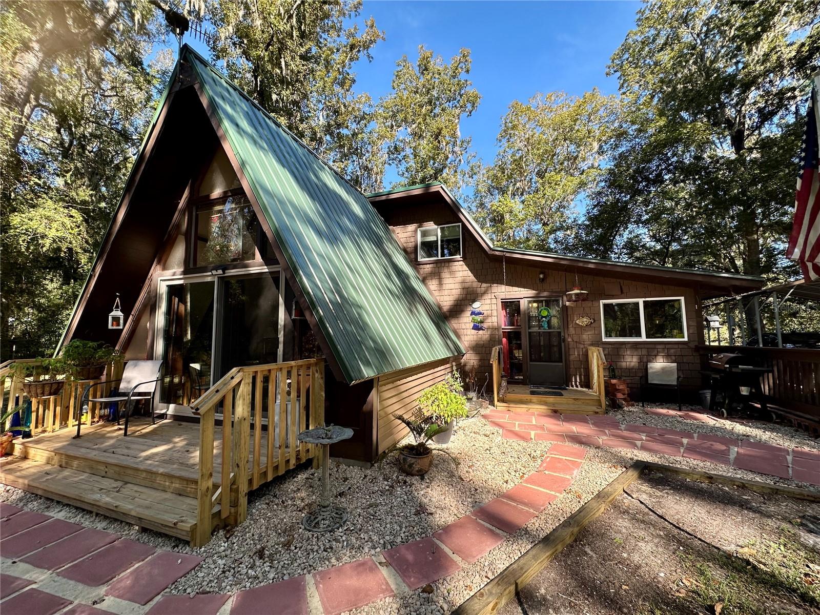 Details for 9240 Carolina Way, FANNING SPRINGS, FL 32693