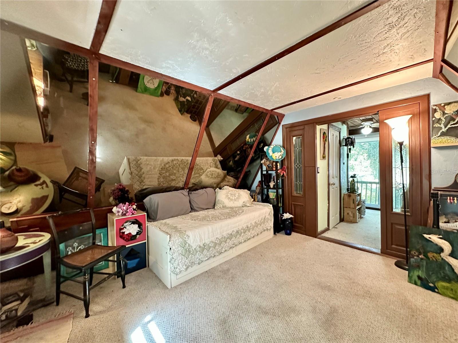 Image 20 of 51 For 9240 Carolina Way