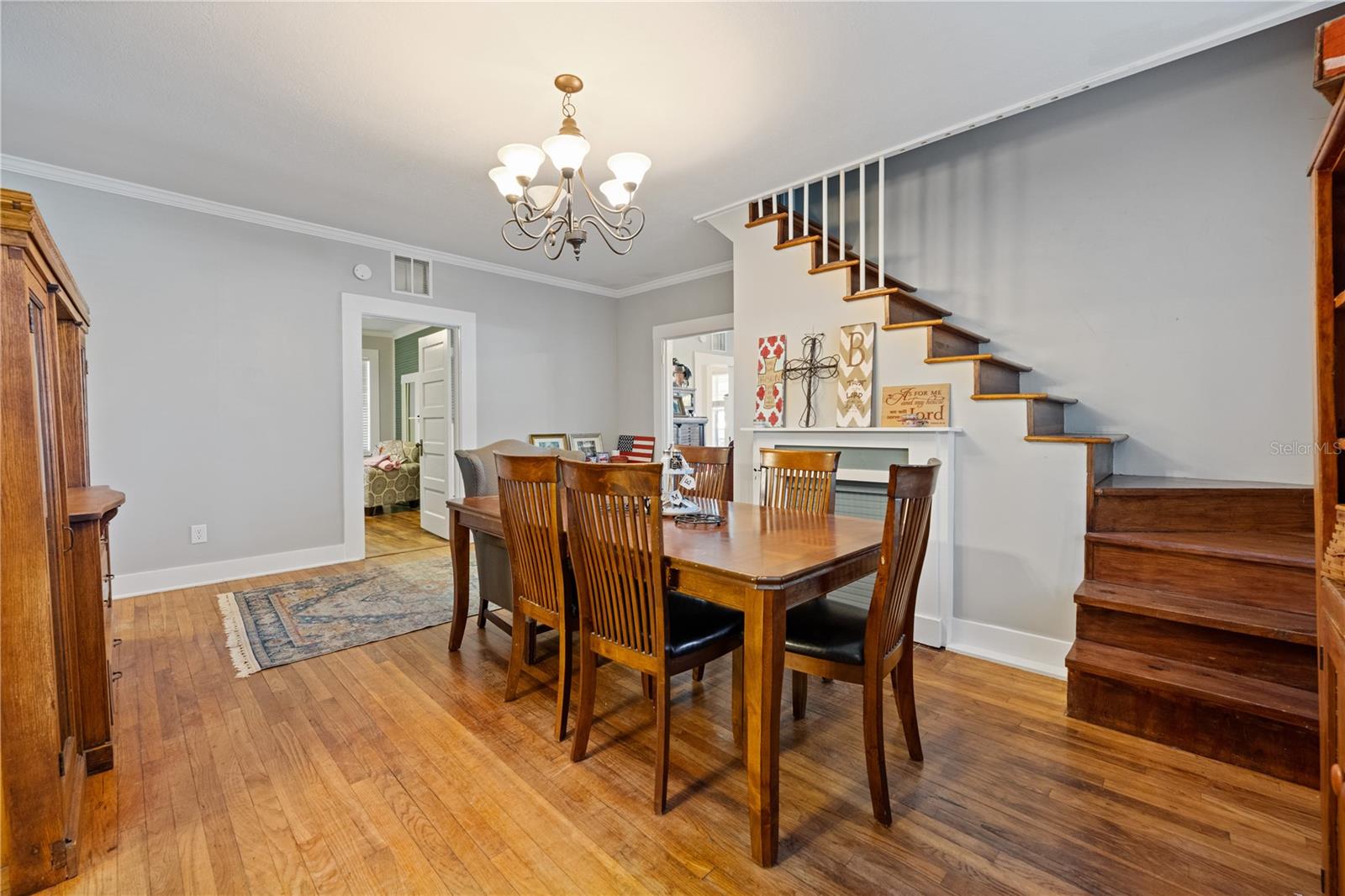 Image 15 of 42 For 429 1st Avenue