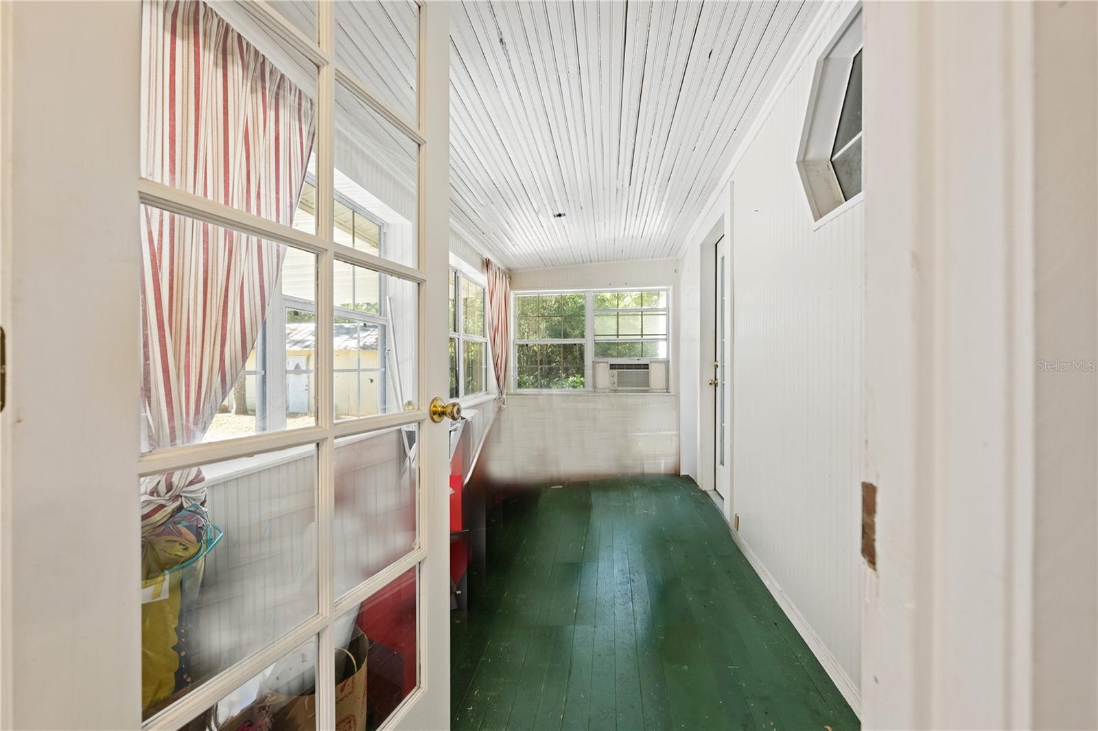 Image 21 of 42 For 429 1st Avenue