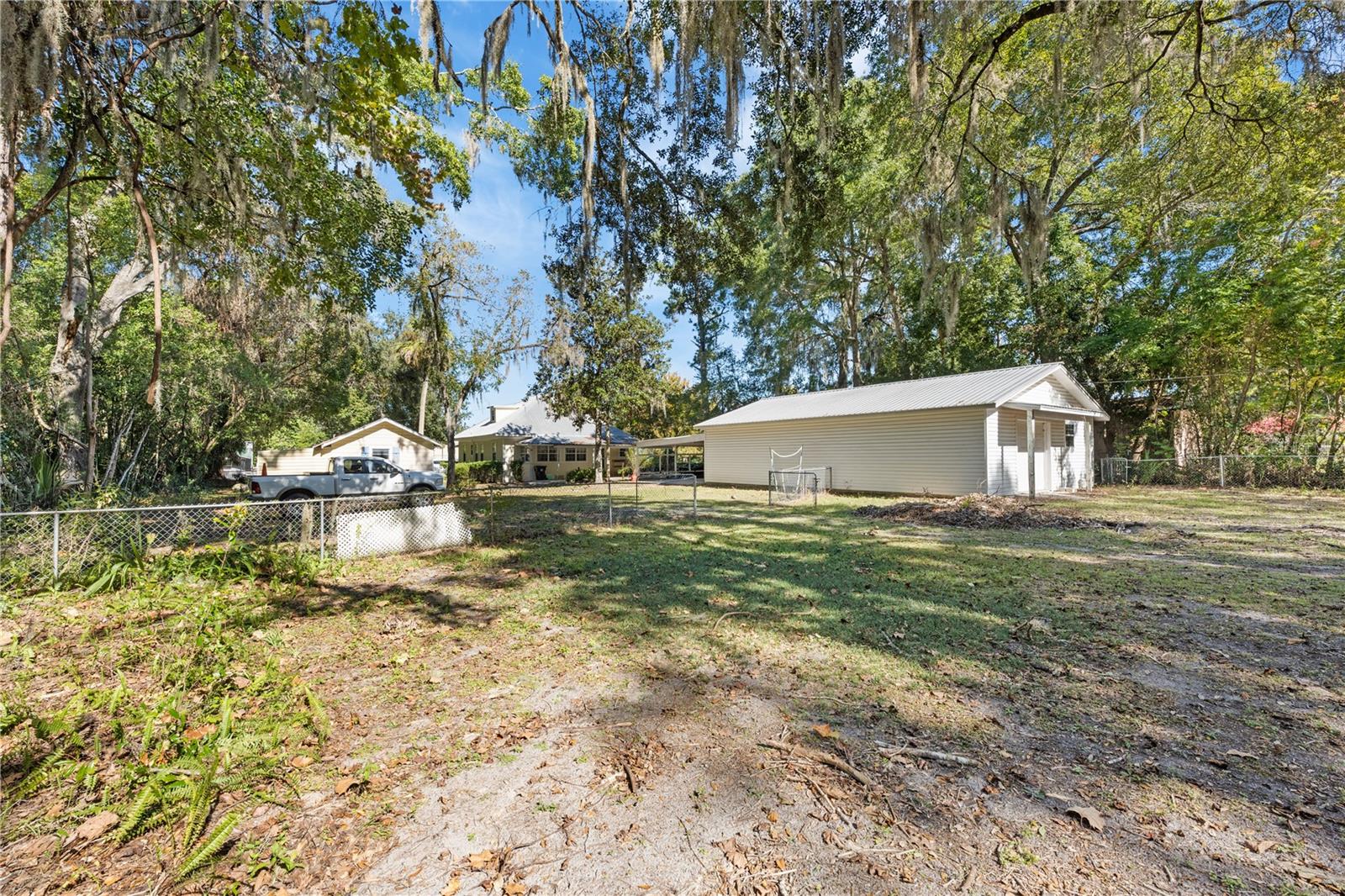 Image 32 of 42 For 429 1st Avenue