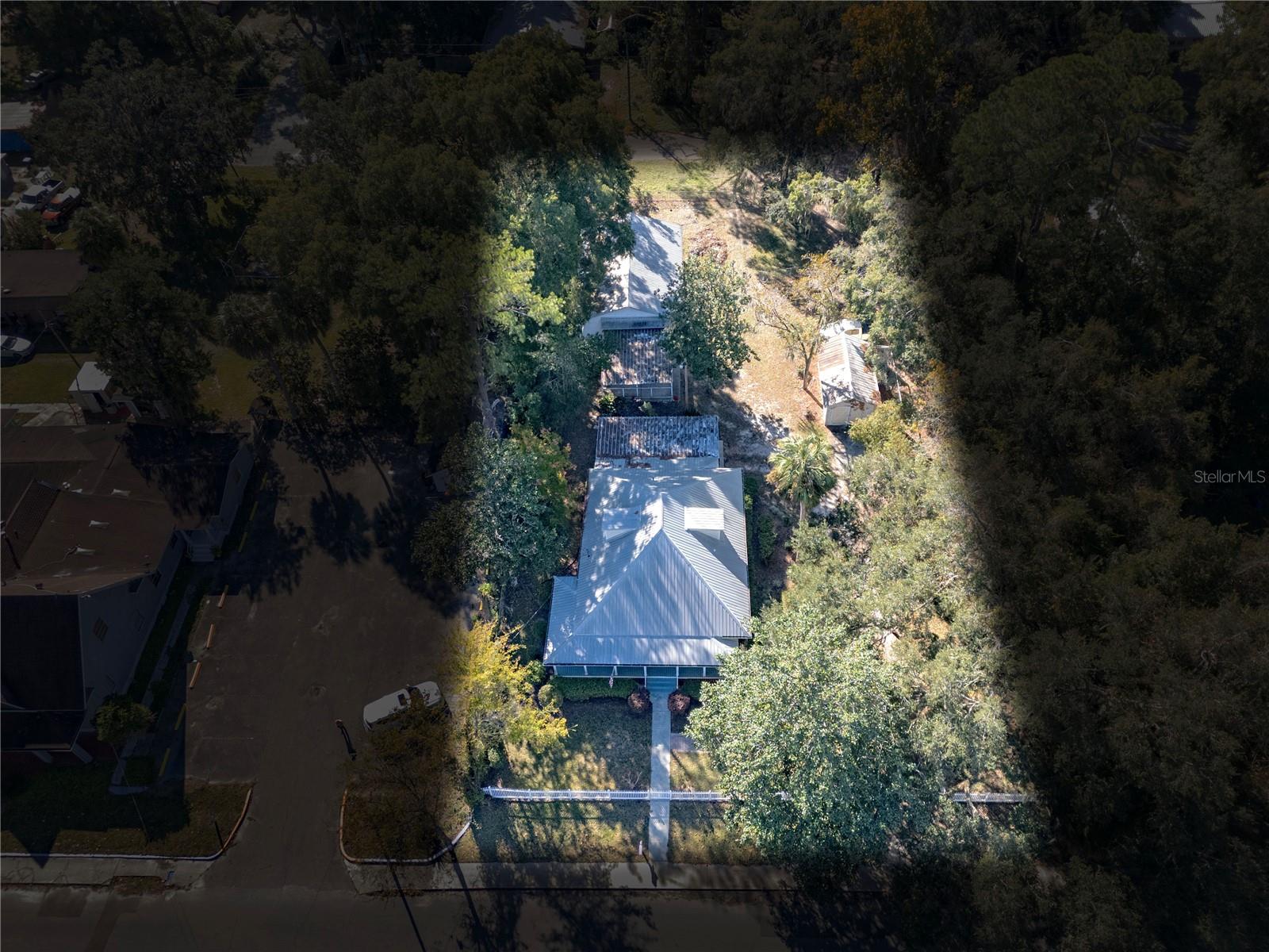 Image 8 of 42 For 429 1st Avenue